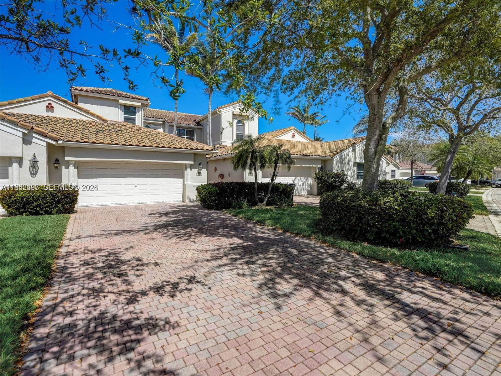 963 S Harbor View S Property Photo 3