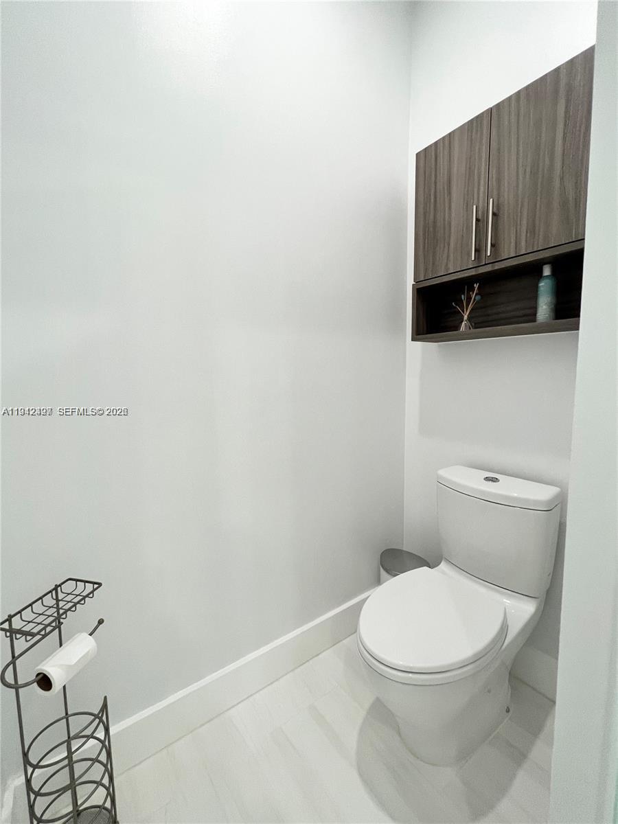 963 S Harbor View S Property Photo 41