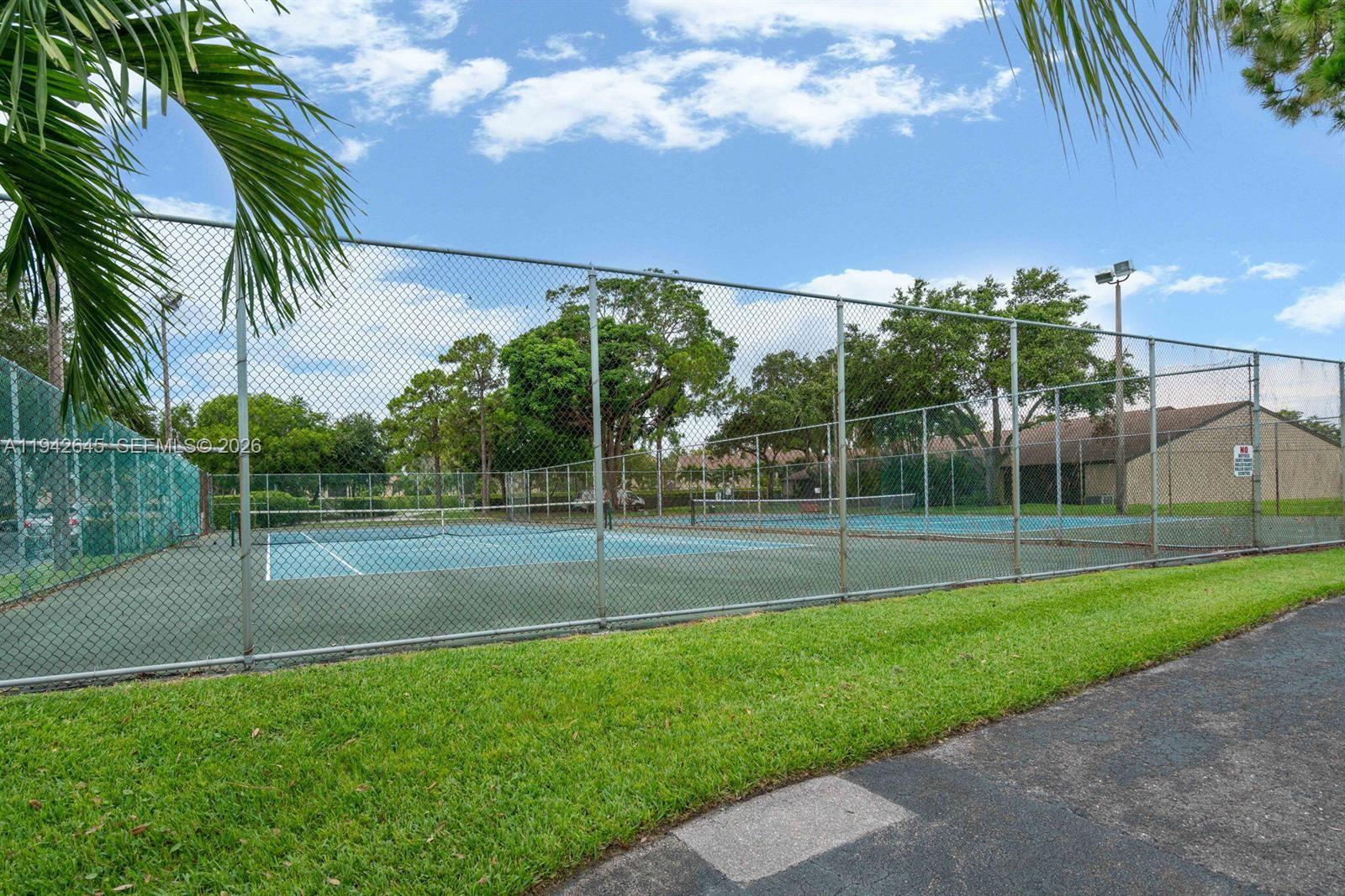 623 Sea Pine Way C1 Property Photo 13