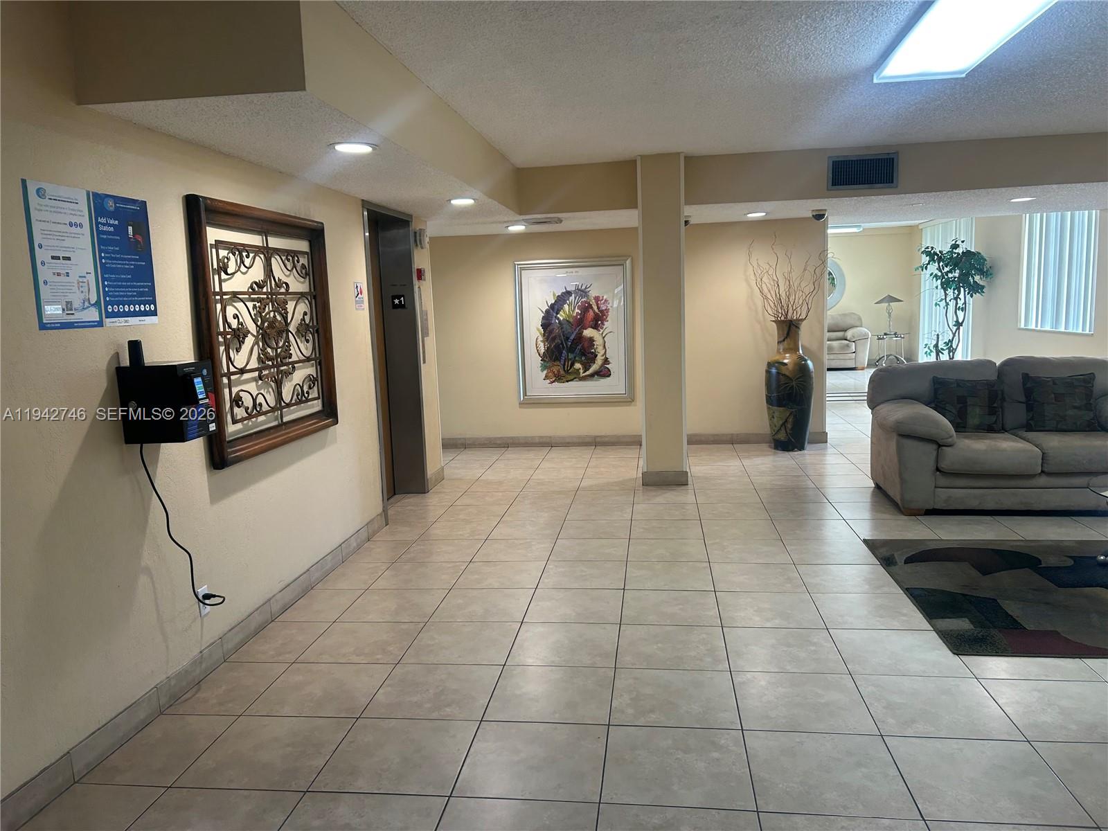 8900 Washington Boulevard 405a Property Photo 29