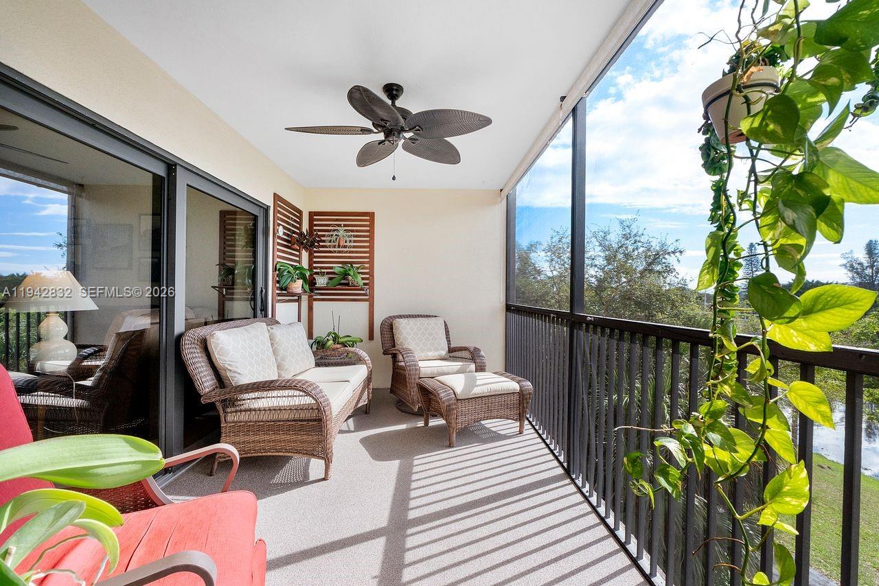 2200 S Cypress Bend Drive 406
