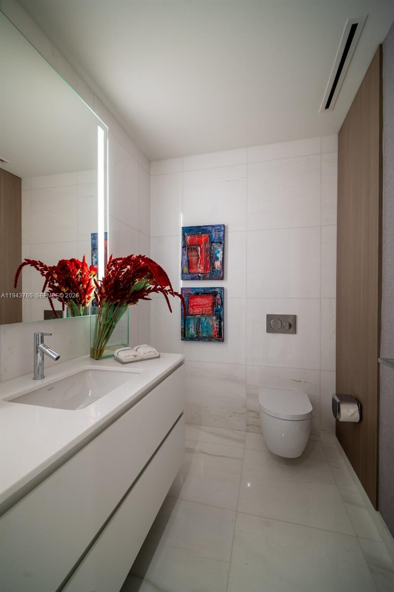 300 Biscayne Blvd Way 3403 Property Photo 52