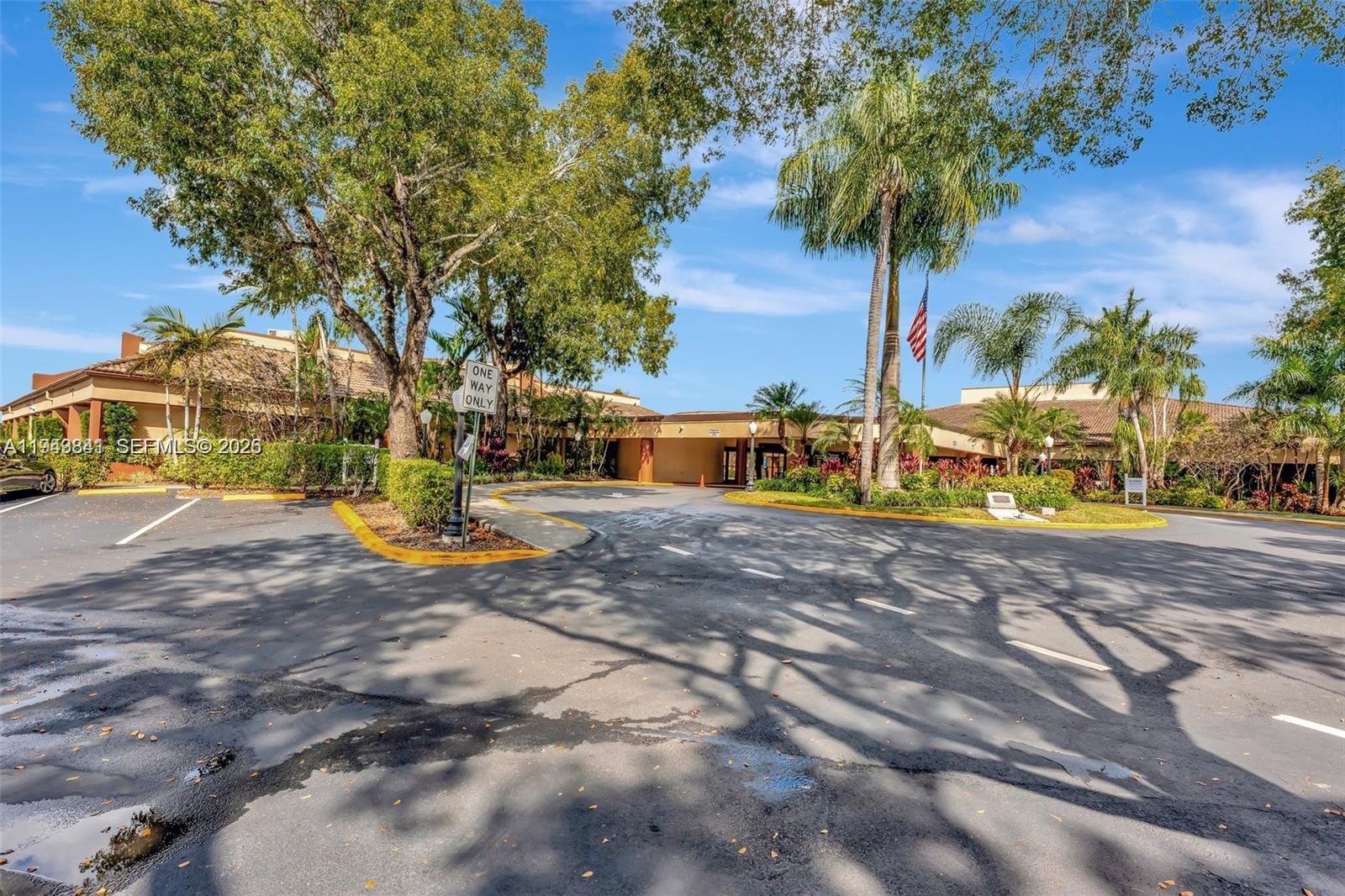 9481 Sunrise Lakes Boulevard 210 Property Photo 25