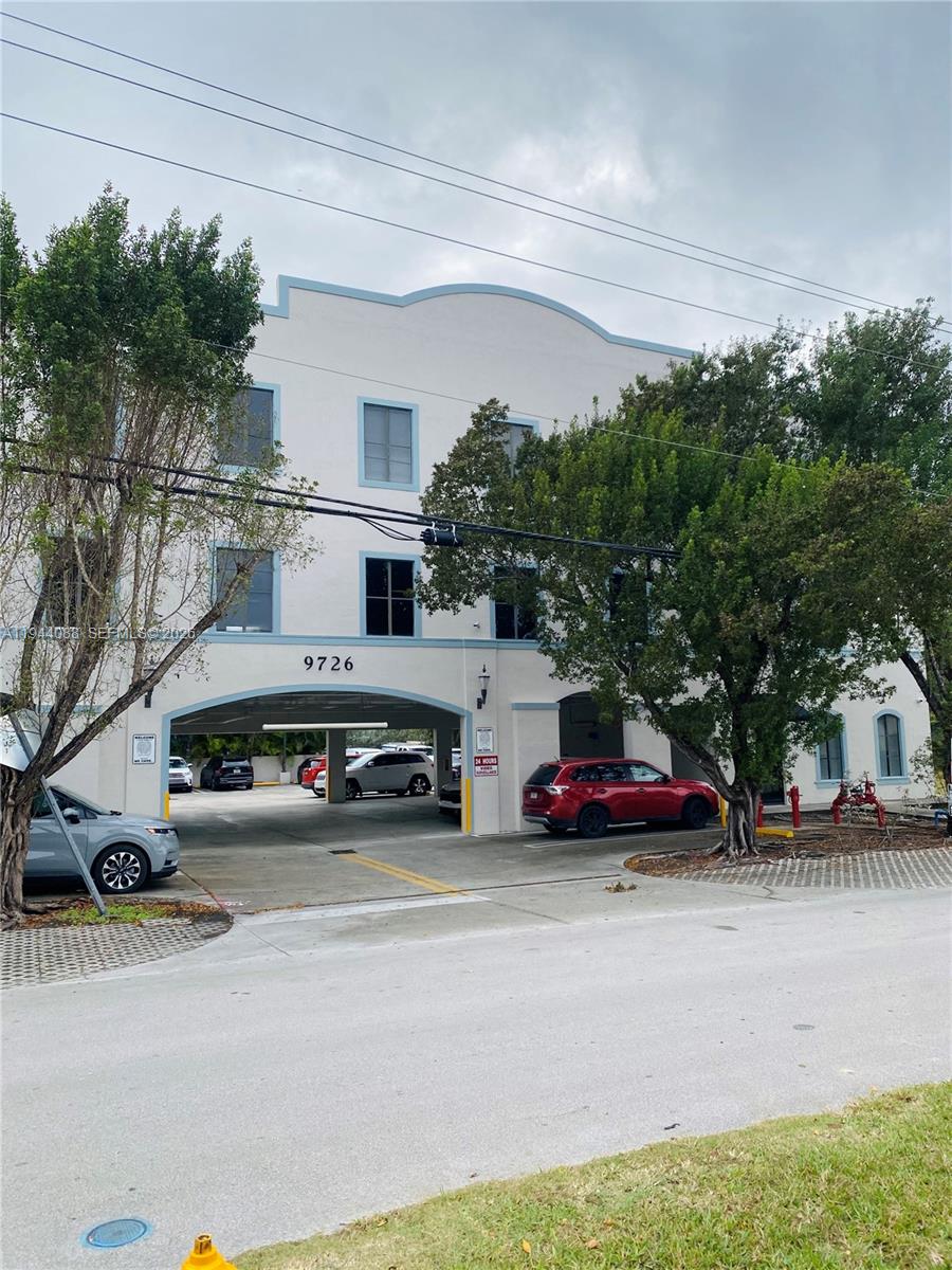 A11944088 Property Photo 1