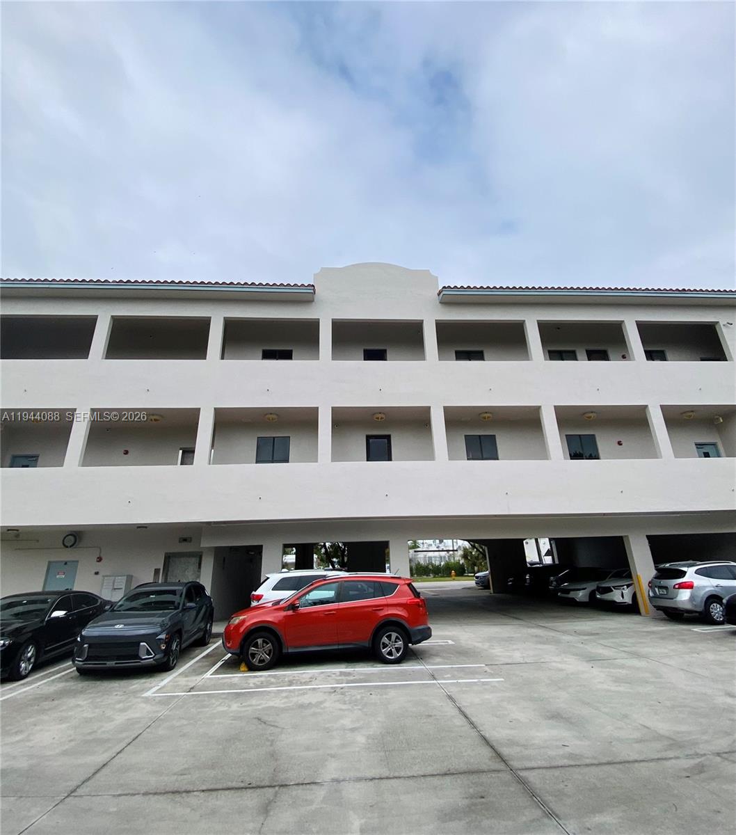 A11944088 Property Photo 2