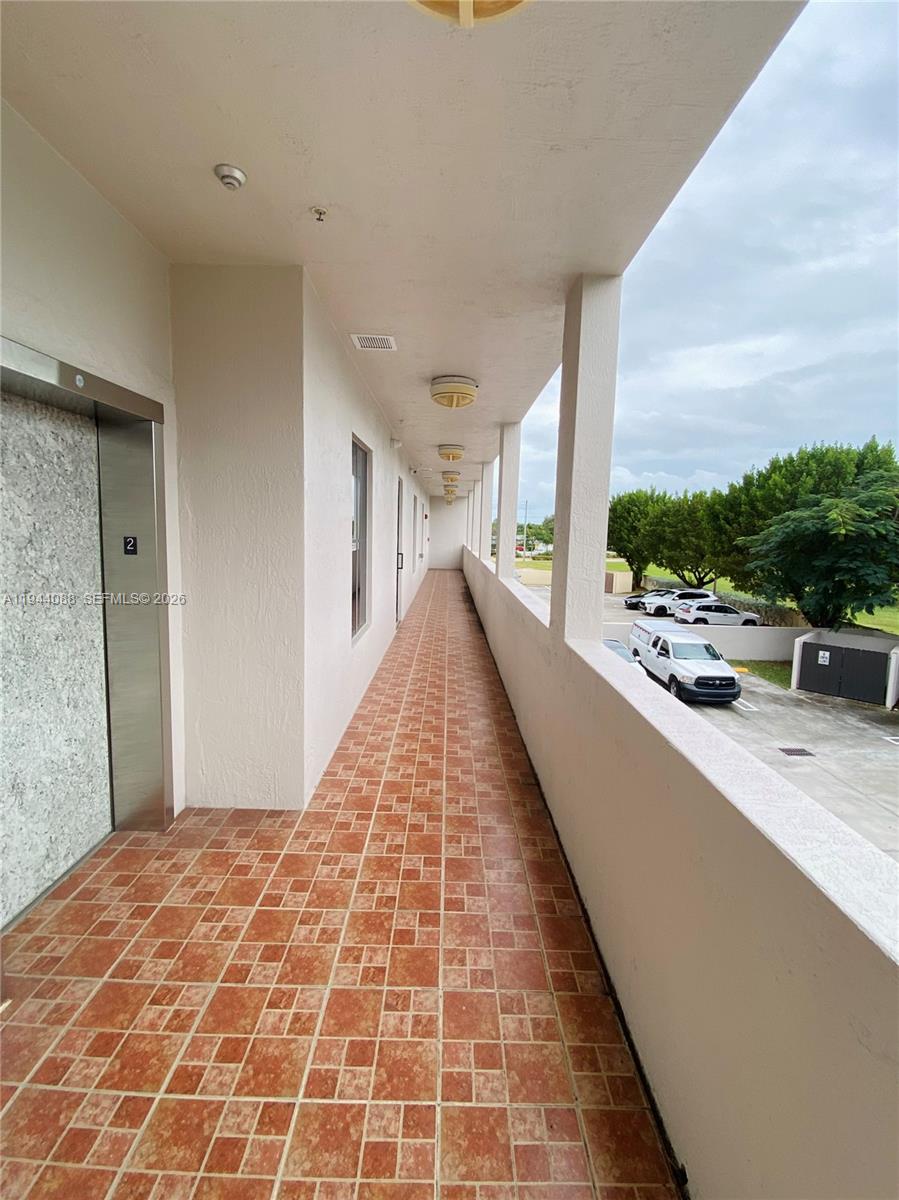 A11944088 Property Photo 3