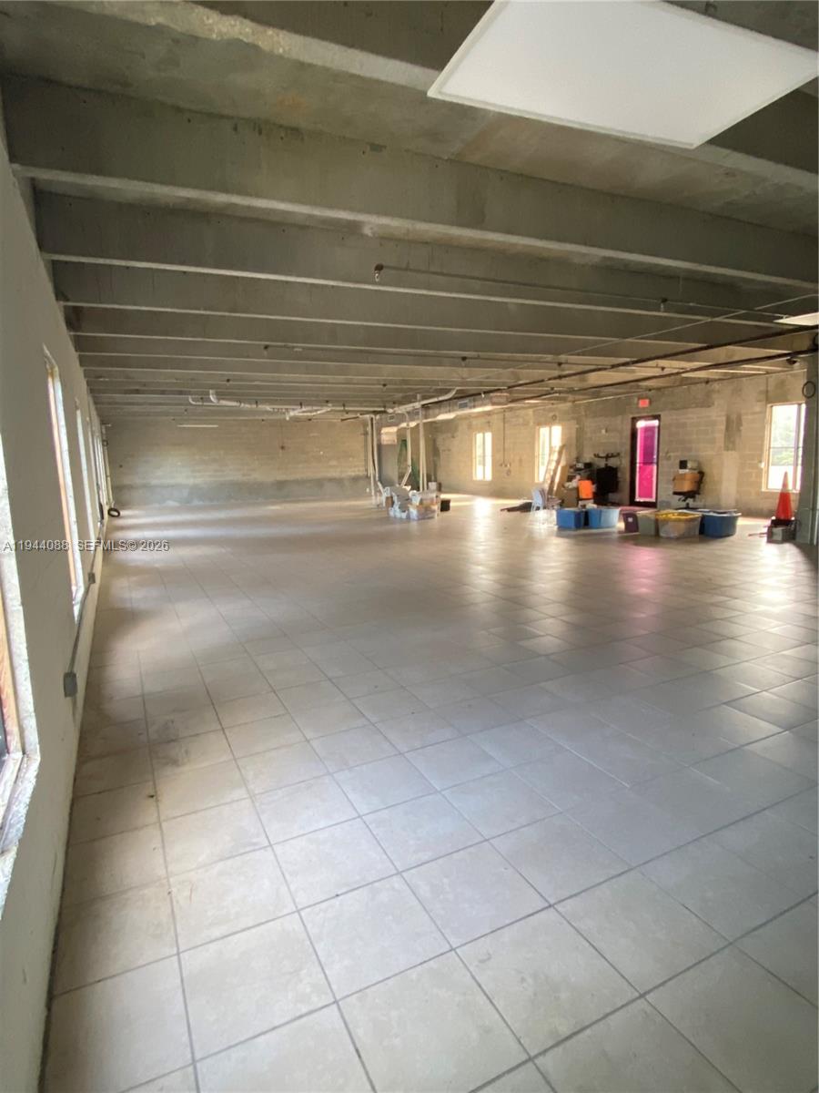 A11944088 Property Photo 5