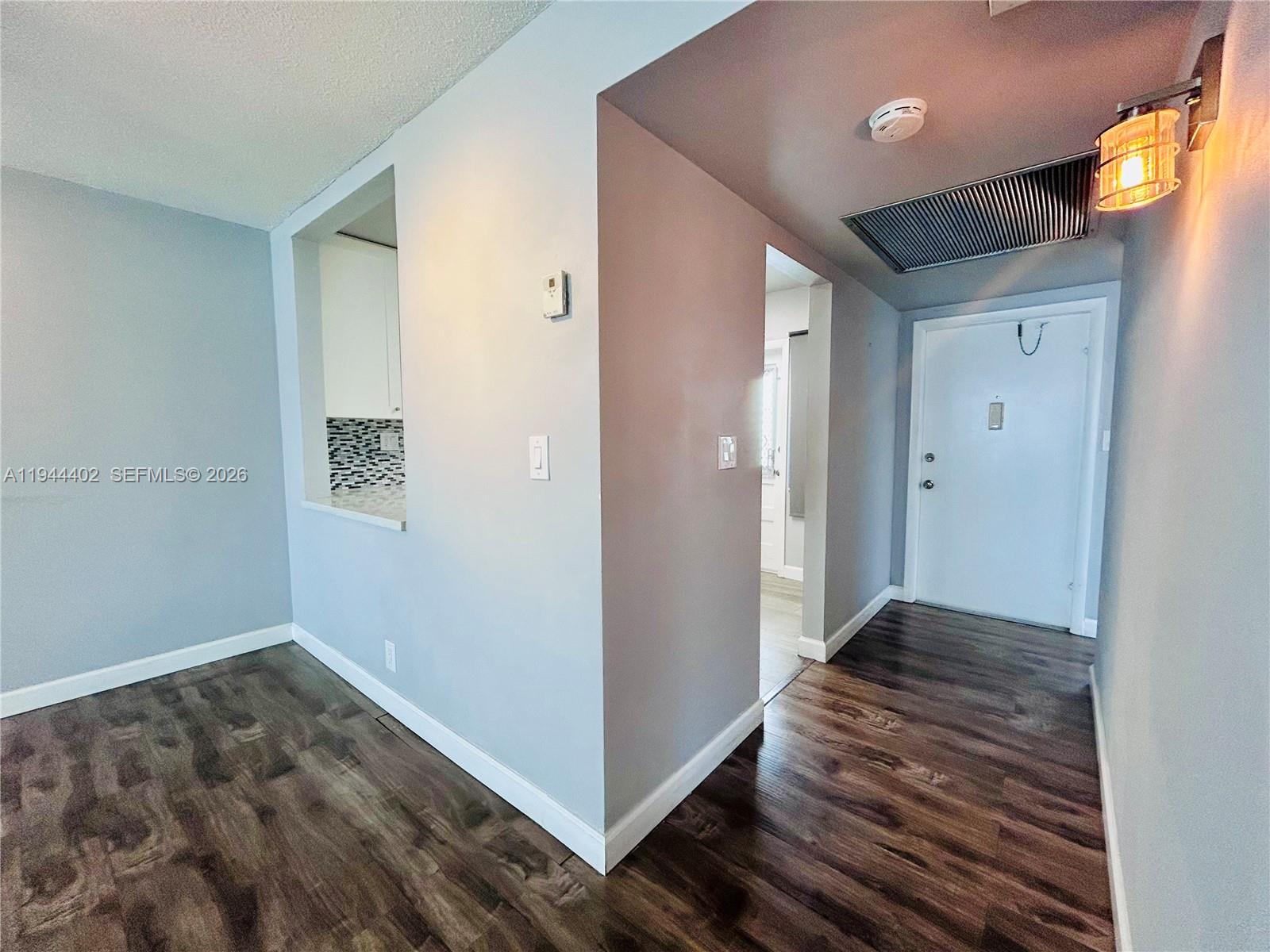 2300 Park Lane 201 Property Photo 6
