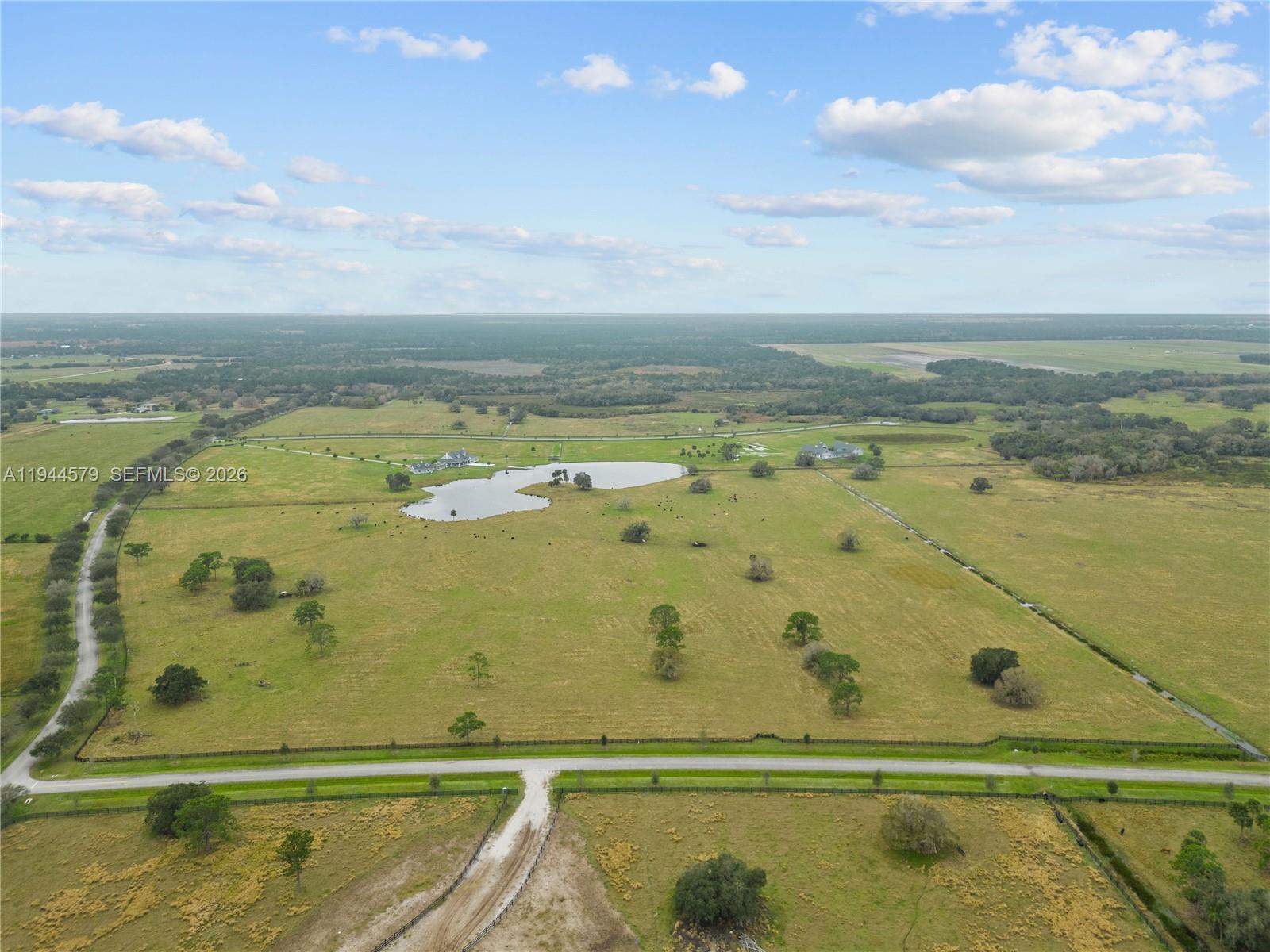 25750 Sw Jockeys Run Property Photo 12