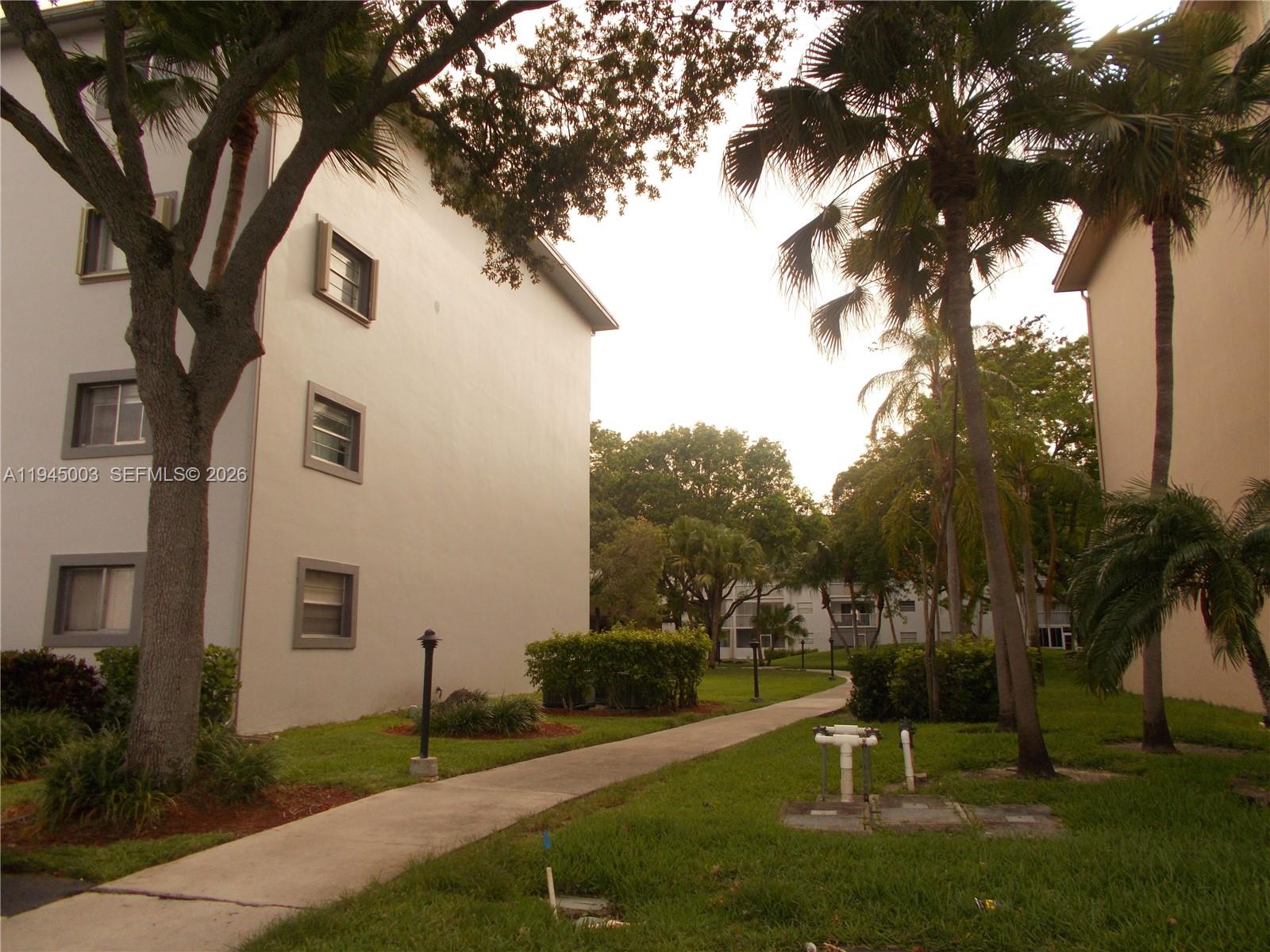 1400 Sw 124th Terrace 205q Property Photo 35