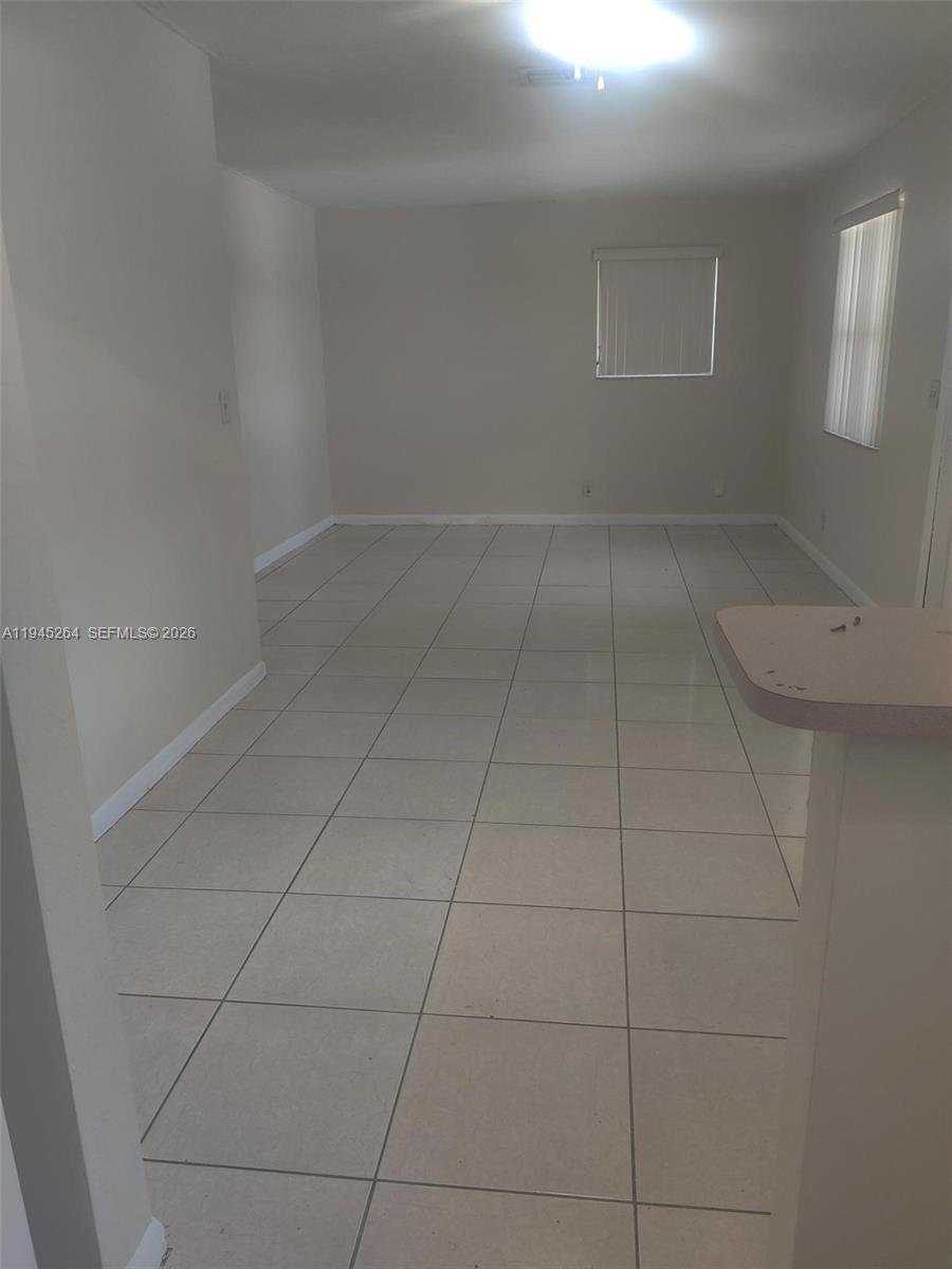844 Sw 10th Street Property Photo 13