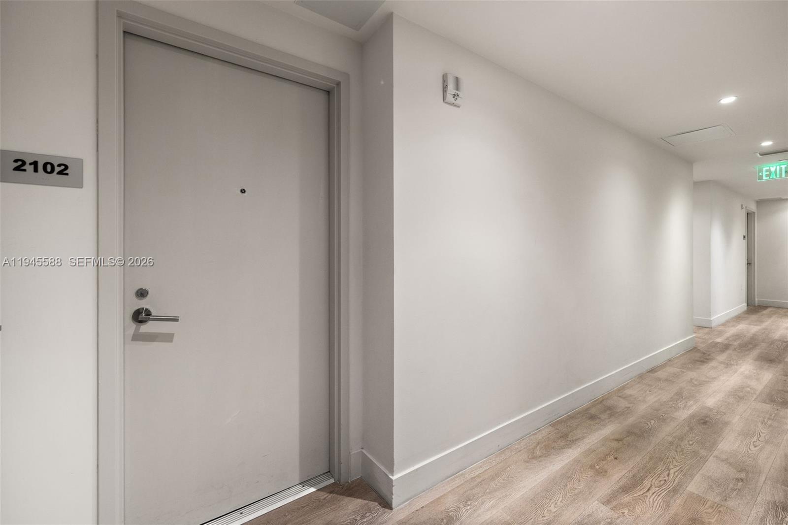 239 SW 9th Street 2102