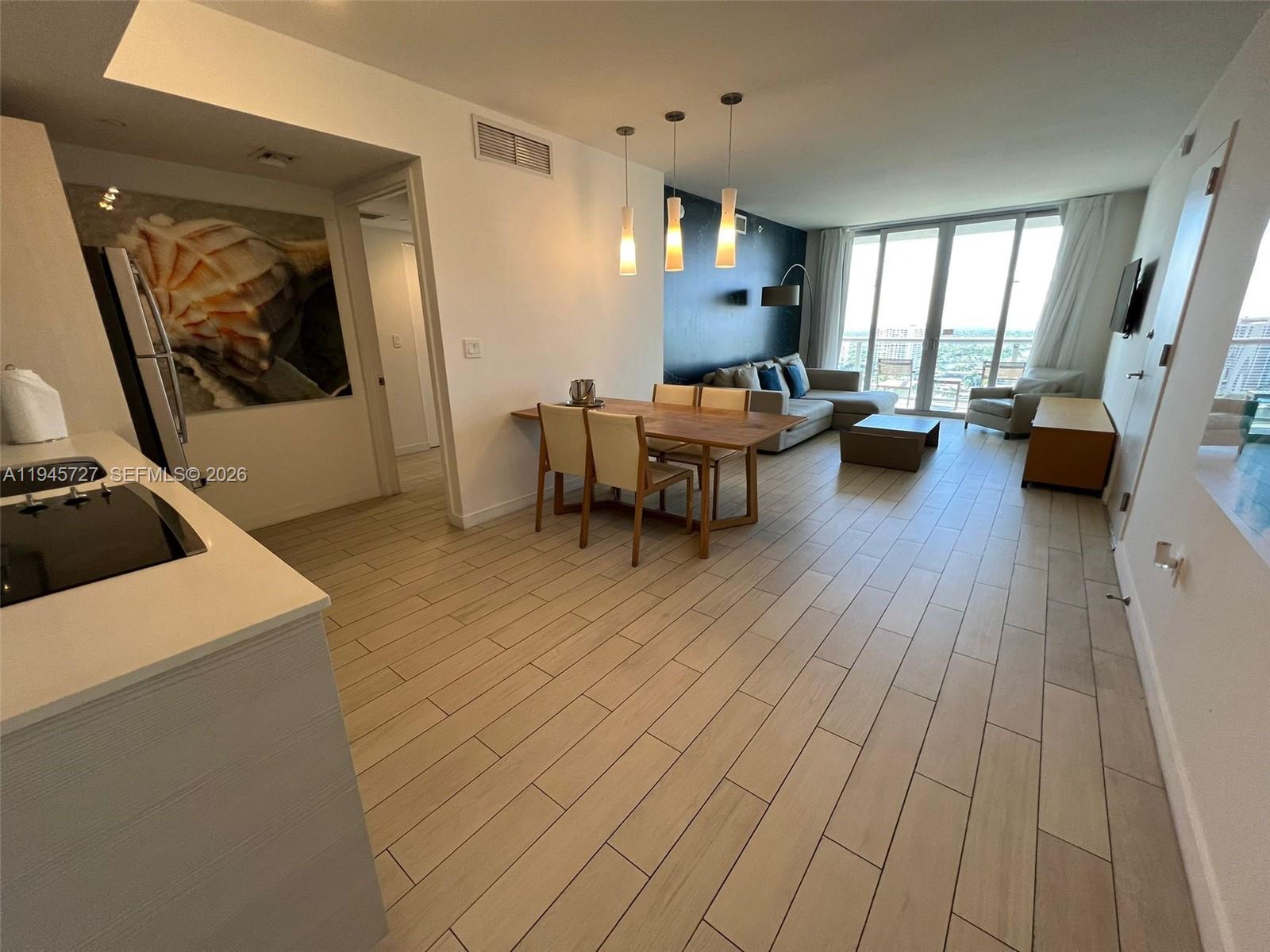 2602 E Hallandale Beach Boulevard R2810 Property Photo 7