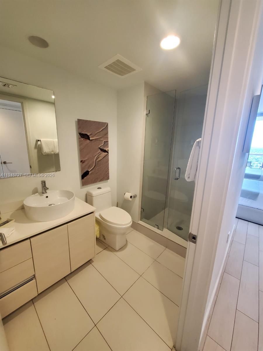2602 E Hallandale Beach Boulevard R2810 Property Photo 18