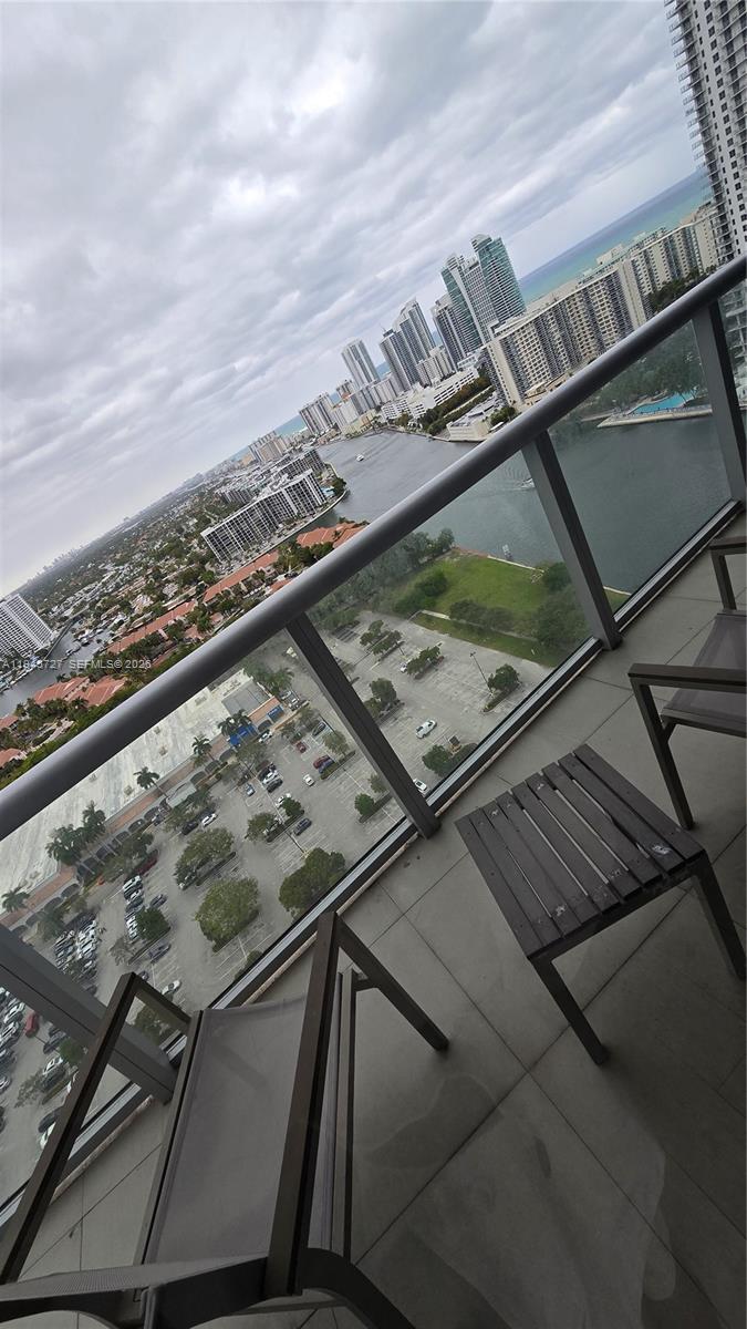 2602 E Hallandale Beach Boulevard R2810 Property Photo 28
