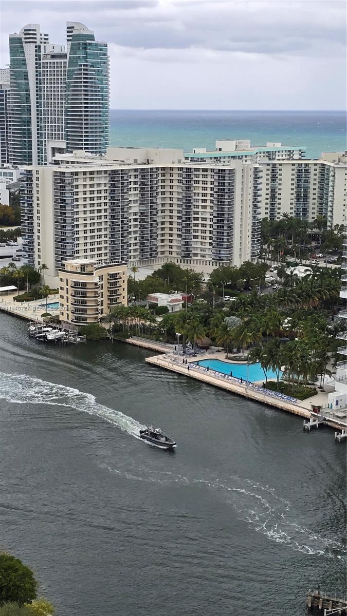2602 E Hallandale Beach Boulevard R2810 Property Photo 29