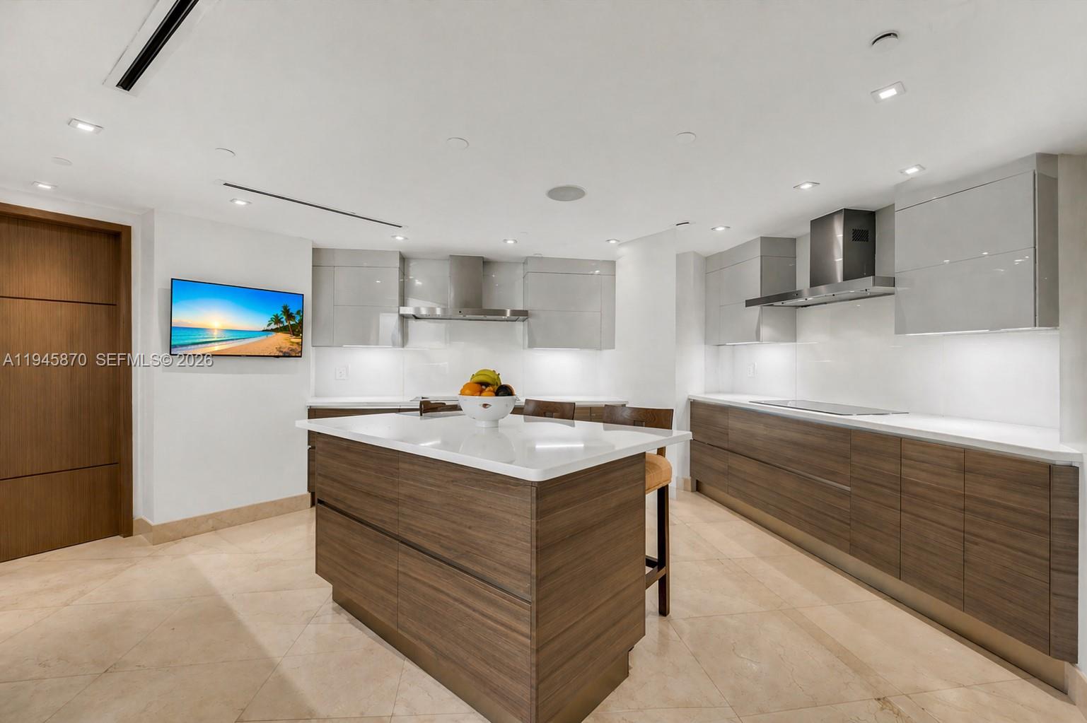 1643 Brickell Avenue 3904 Property Photo 10