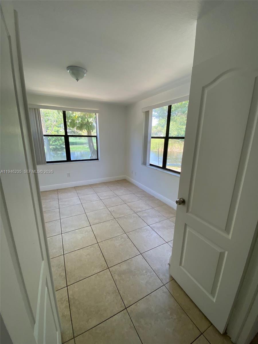 A11946235 Property Photo 5