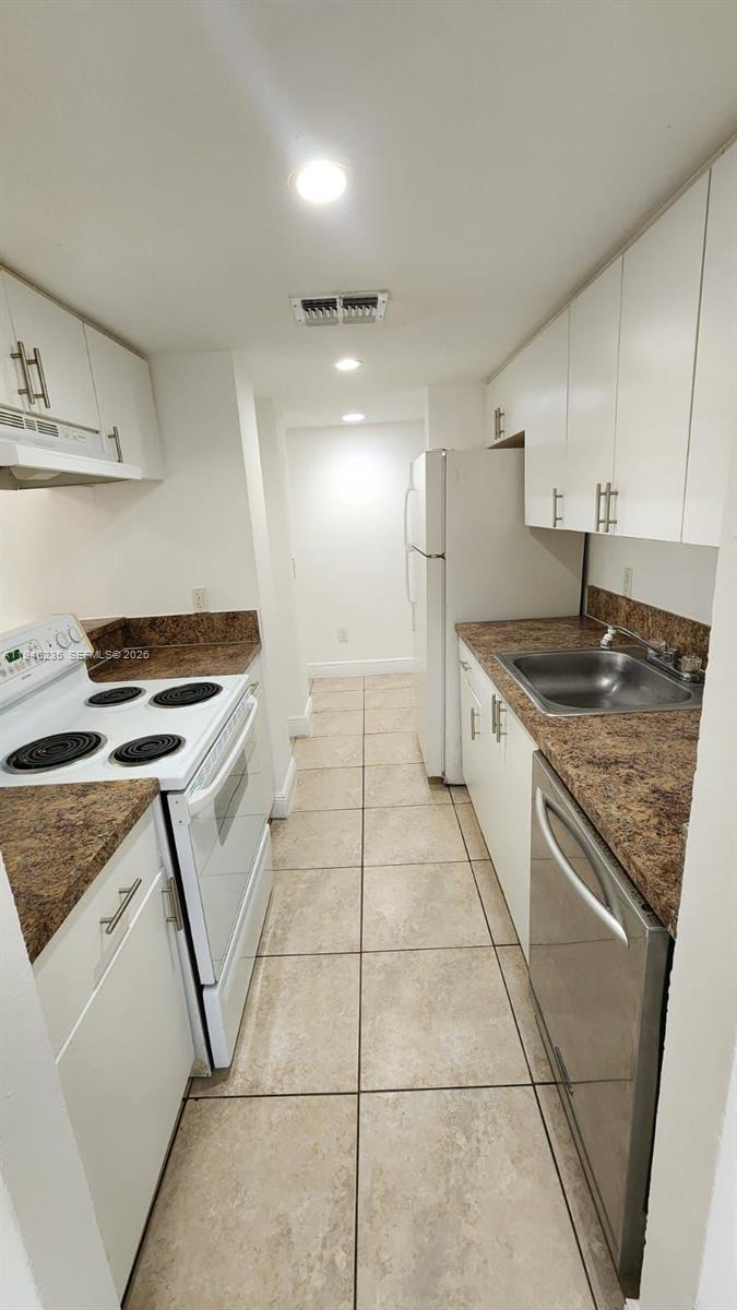 A11946235 Property Photo 6