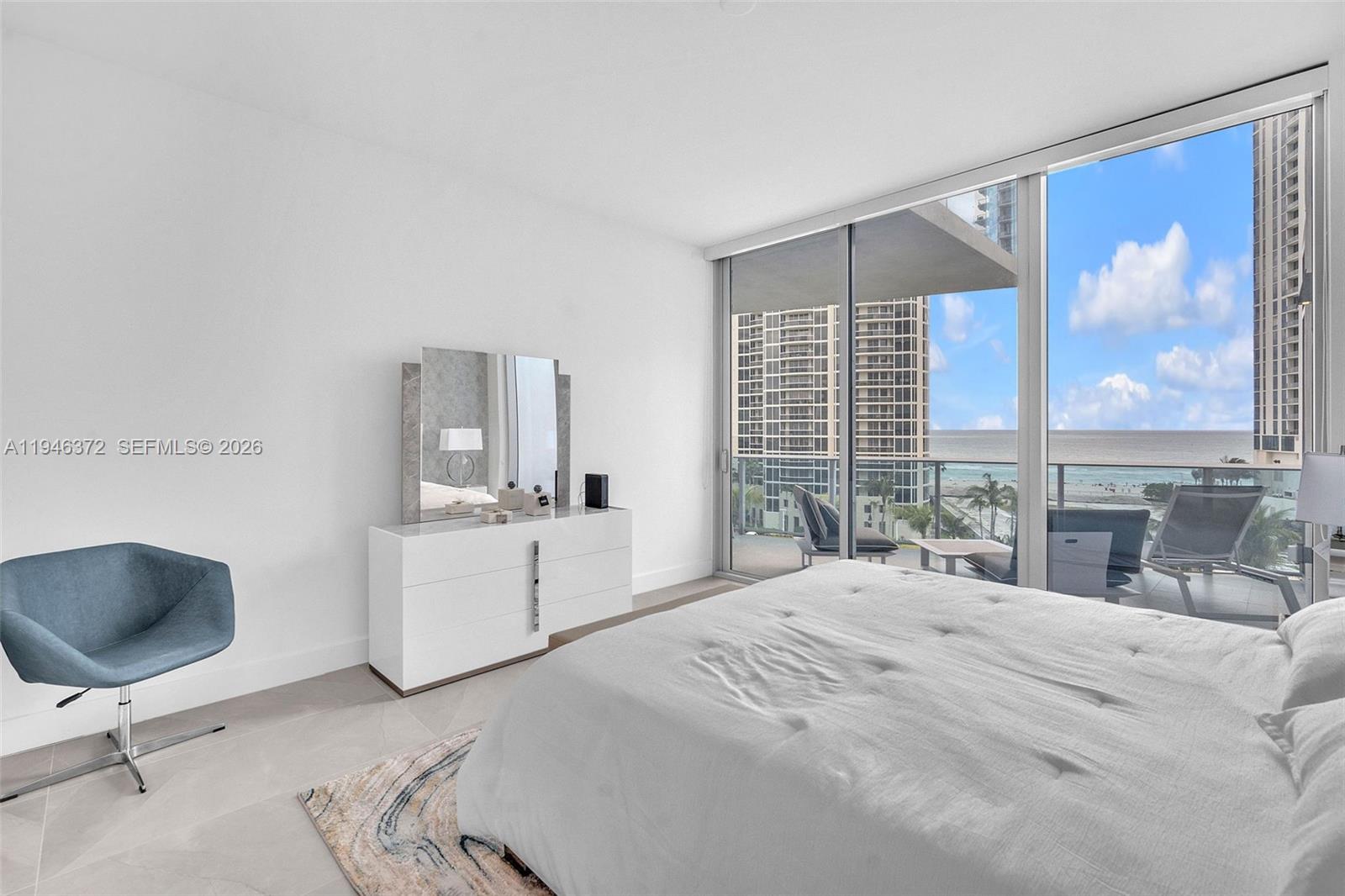 17550 Collins Avenue 504 Property Photo 16