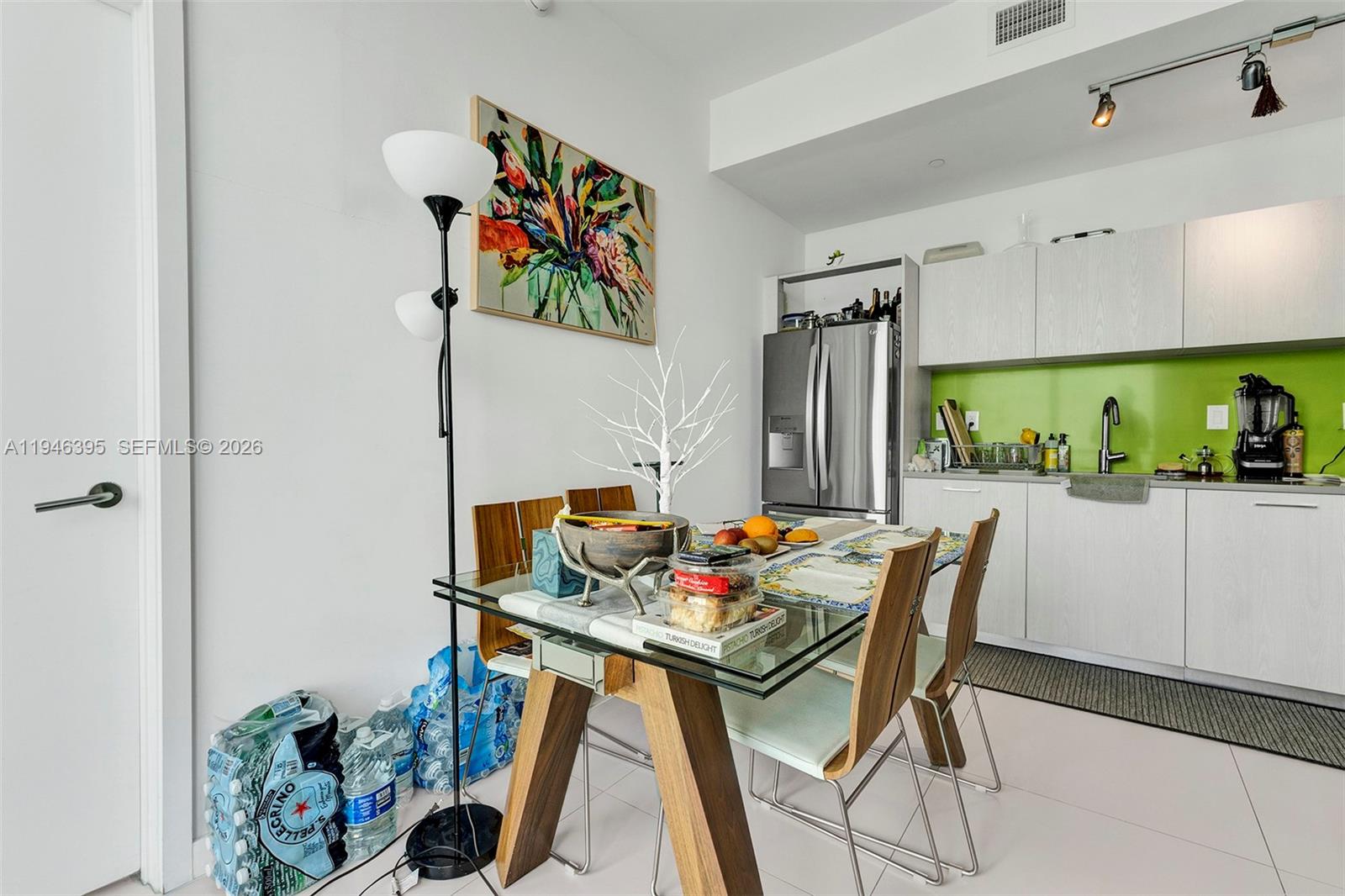 501 Ne 31 4305 Property Photo 4