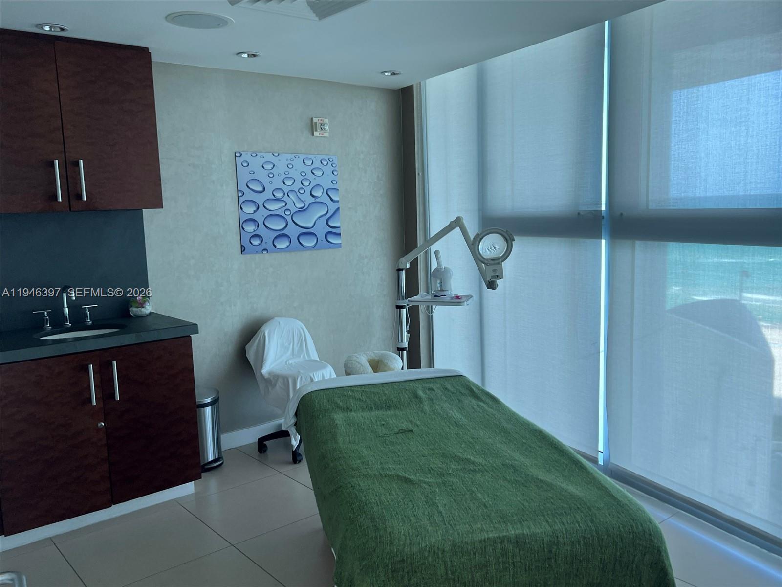 17001 Collins Avenue 3808 Property Photo 86