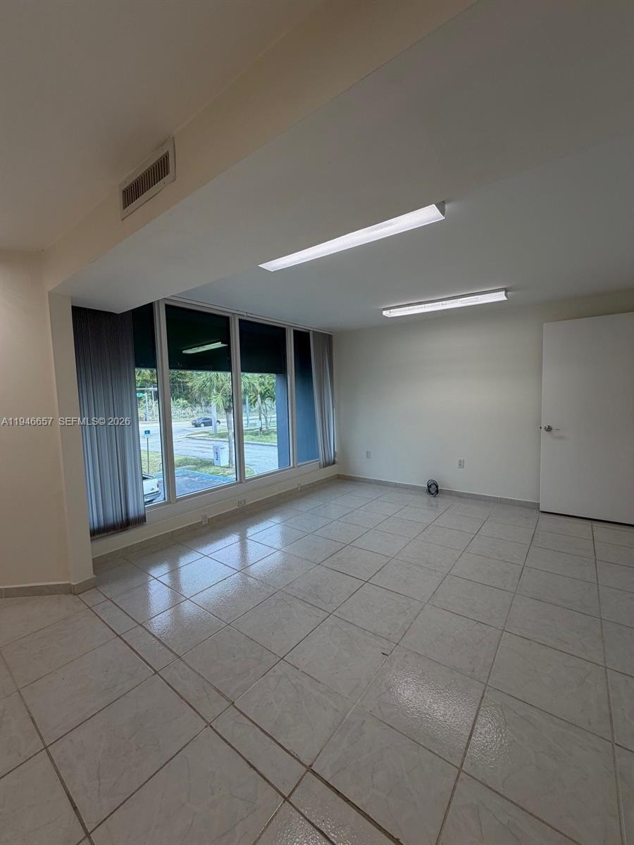 16155 Sw 117th Avenue B2 Property Photo 27