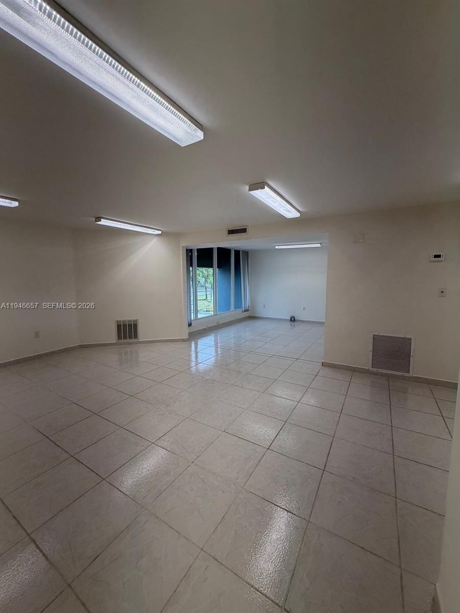 16155 Sw 117th Avenue B2 Property Photo 28