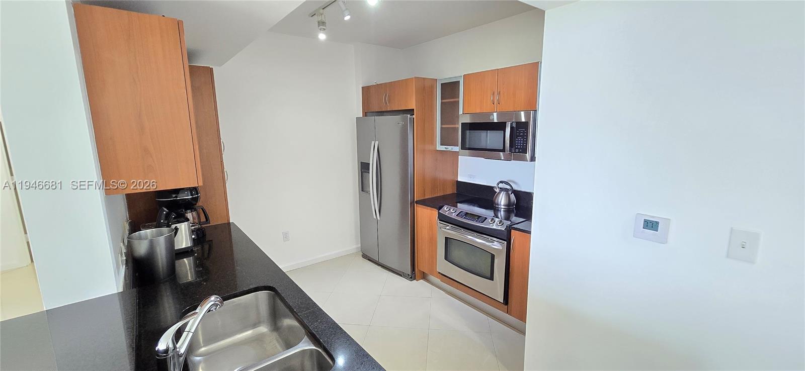 2775 Ne 187th Street 506 Property Photo 12