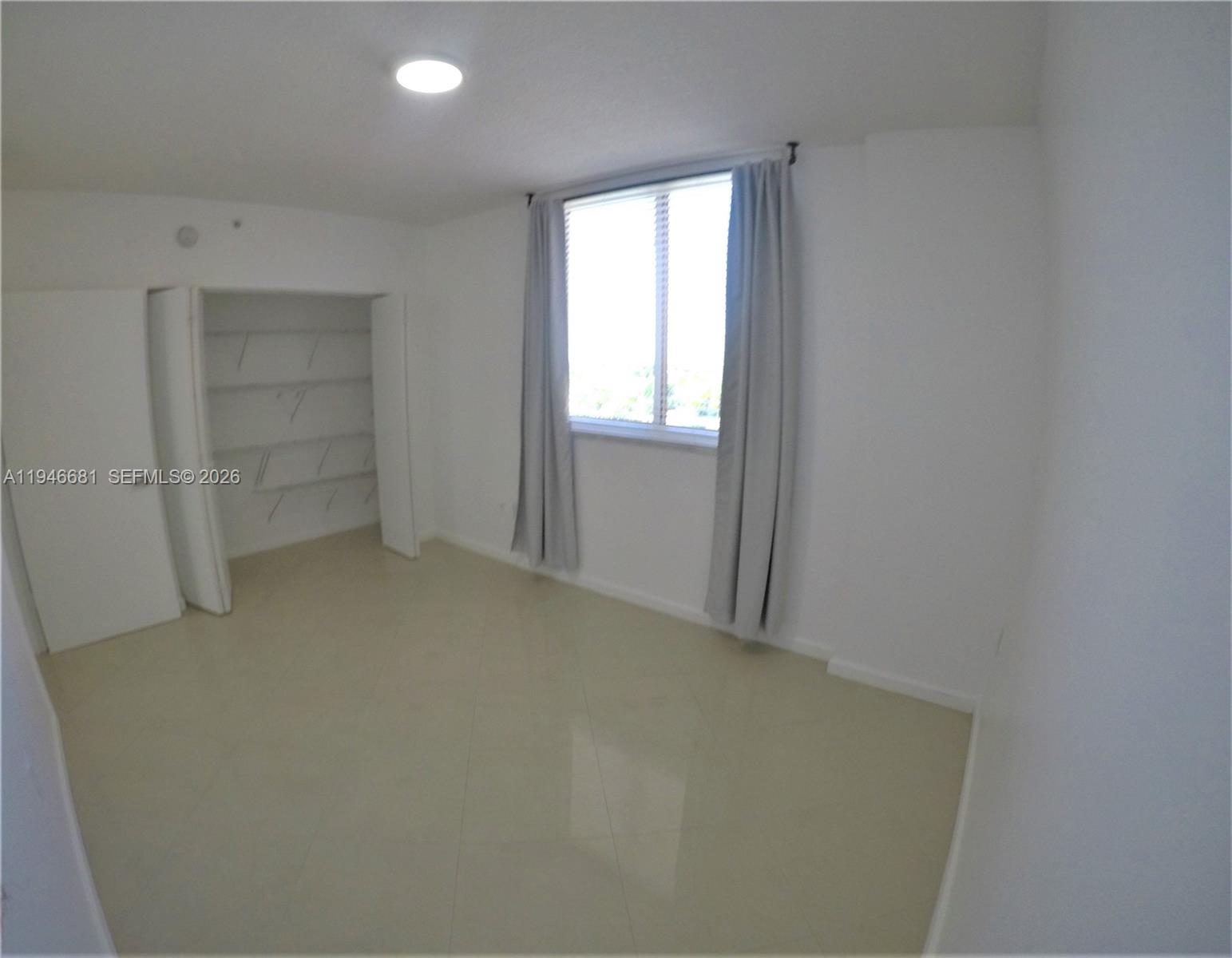 2775 Ne 187th Street 506 Property Photo 26