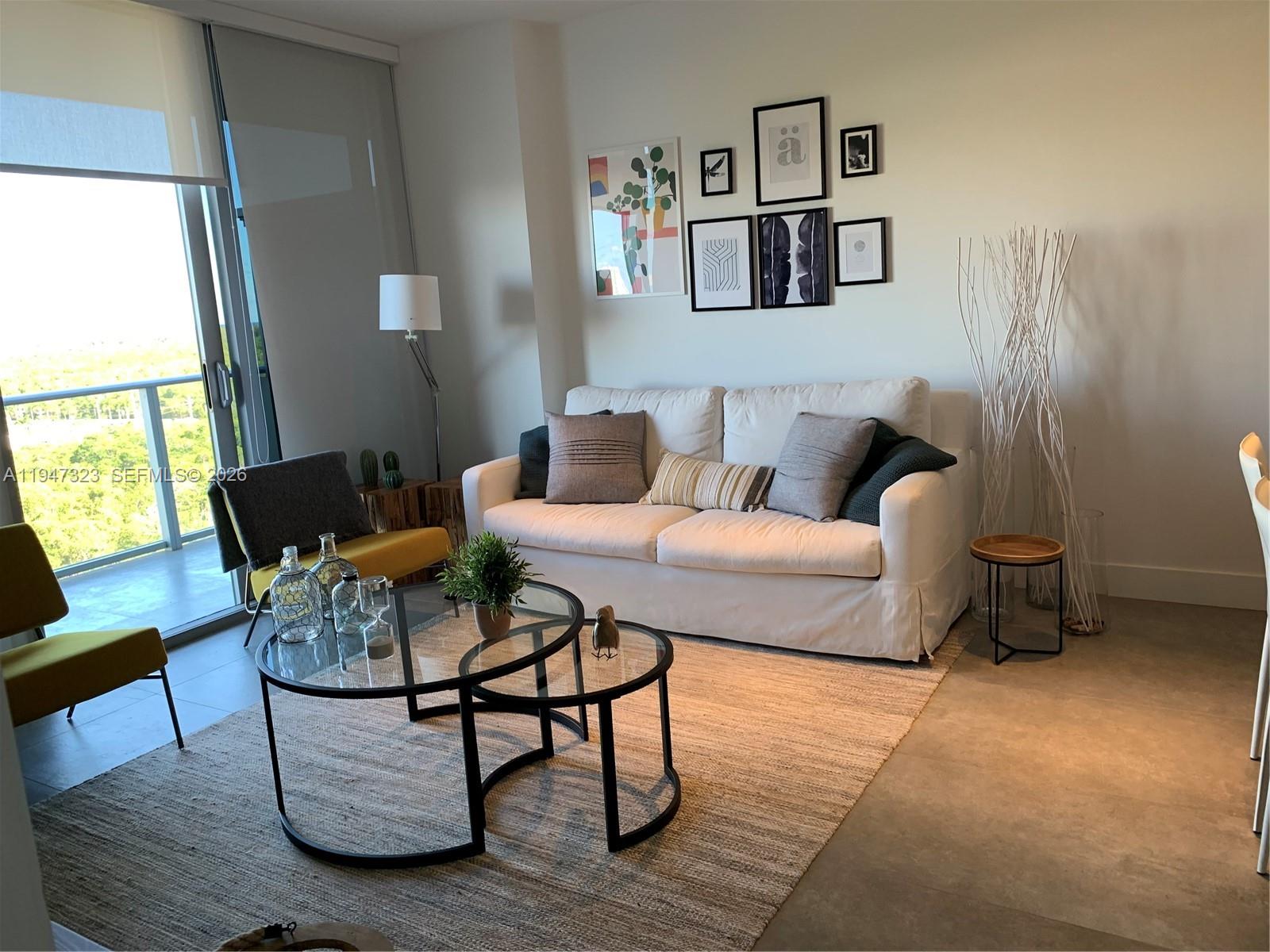 16385 Biscayne Boulevard 1417 Property Photo 2
