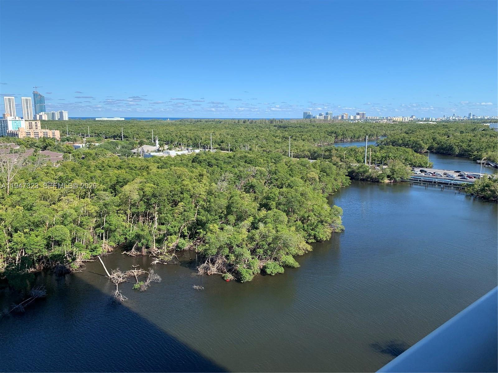 16385 Biscayne Boulevard 1417 Property Photo 5
