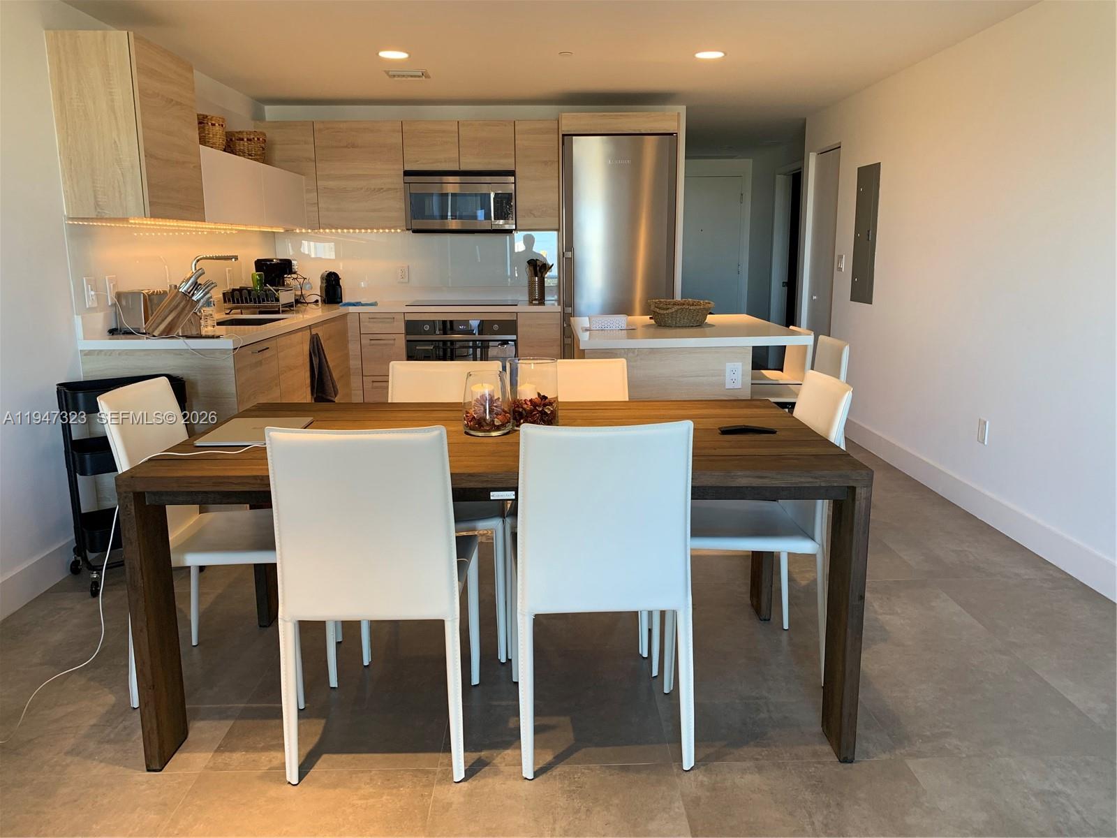 16385 Biscayne Boulevard 1417 Property Photo 6