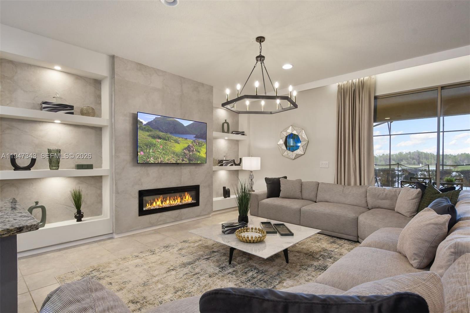 2321 Luxor Drive