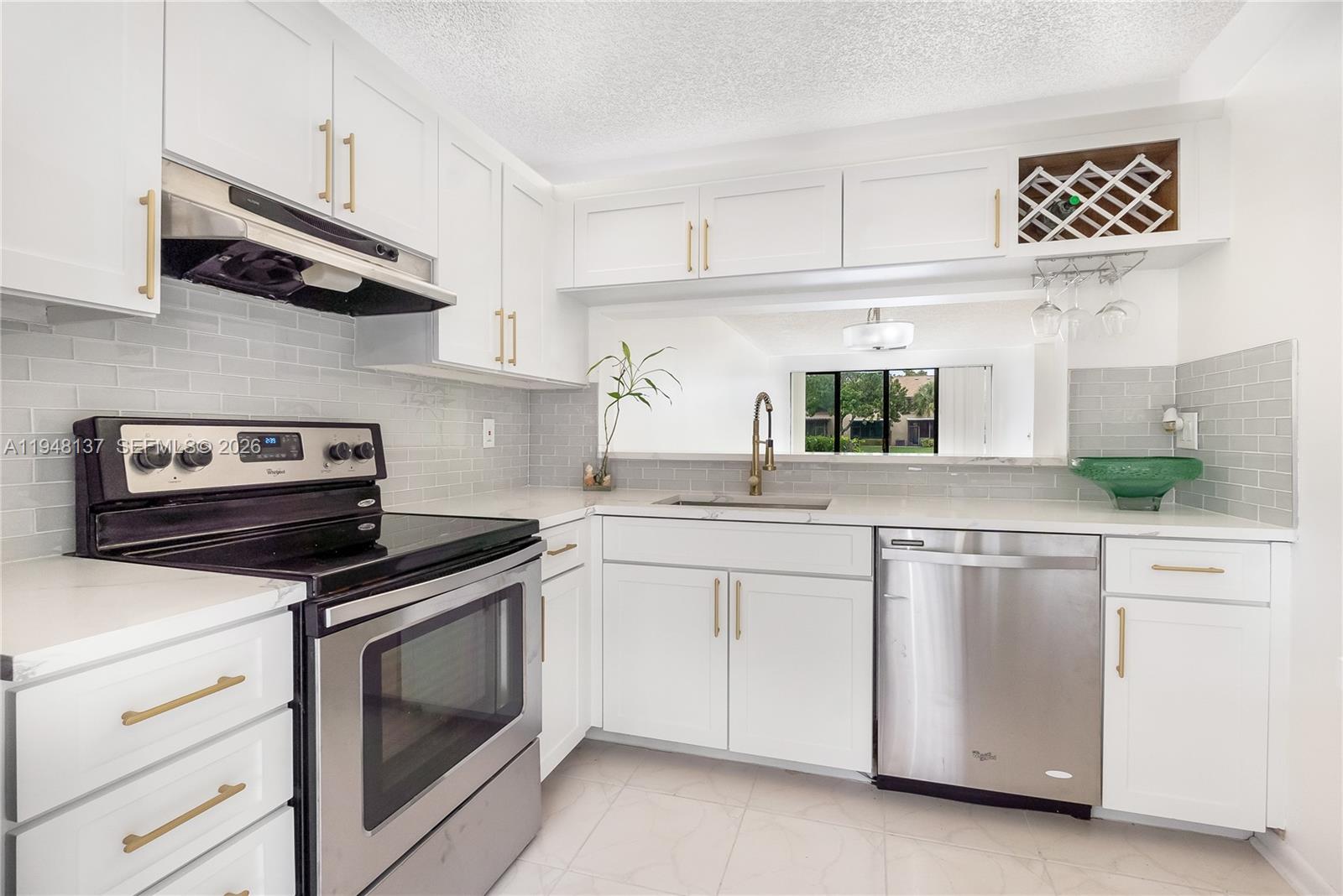 A11948137 Property Photo 1