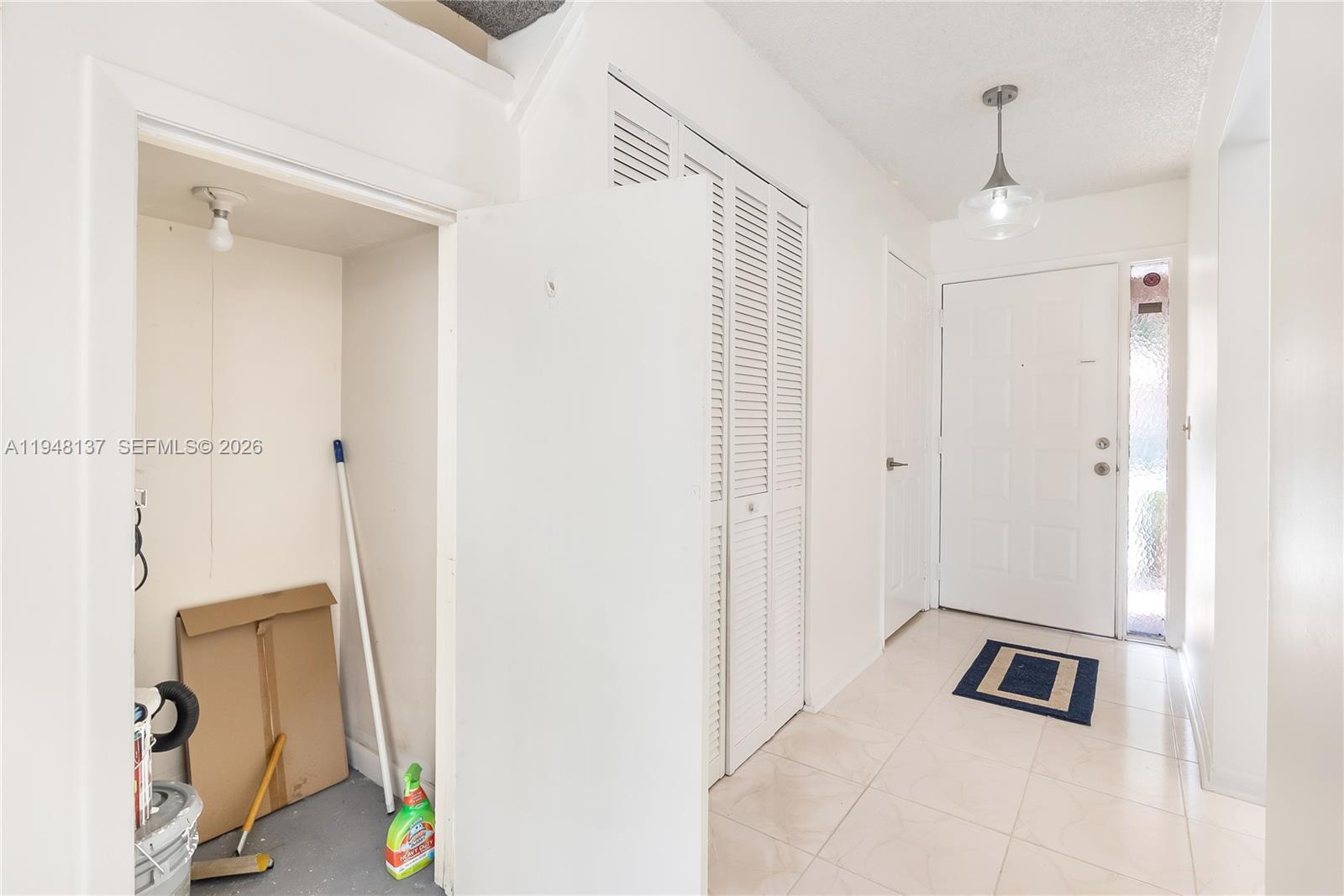 A11948137 Property Photo 22