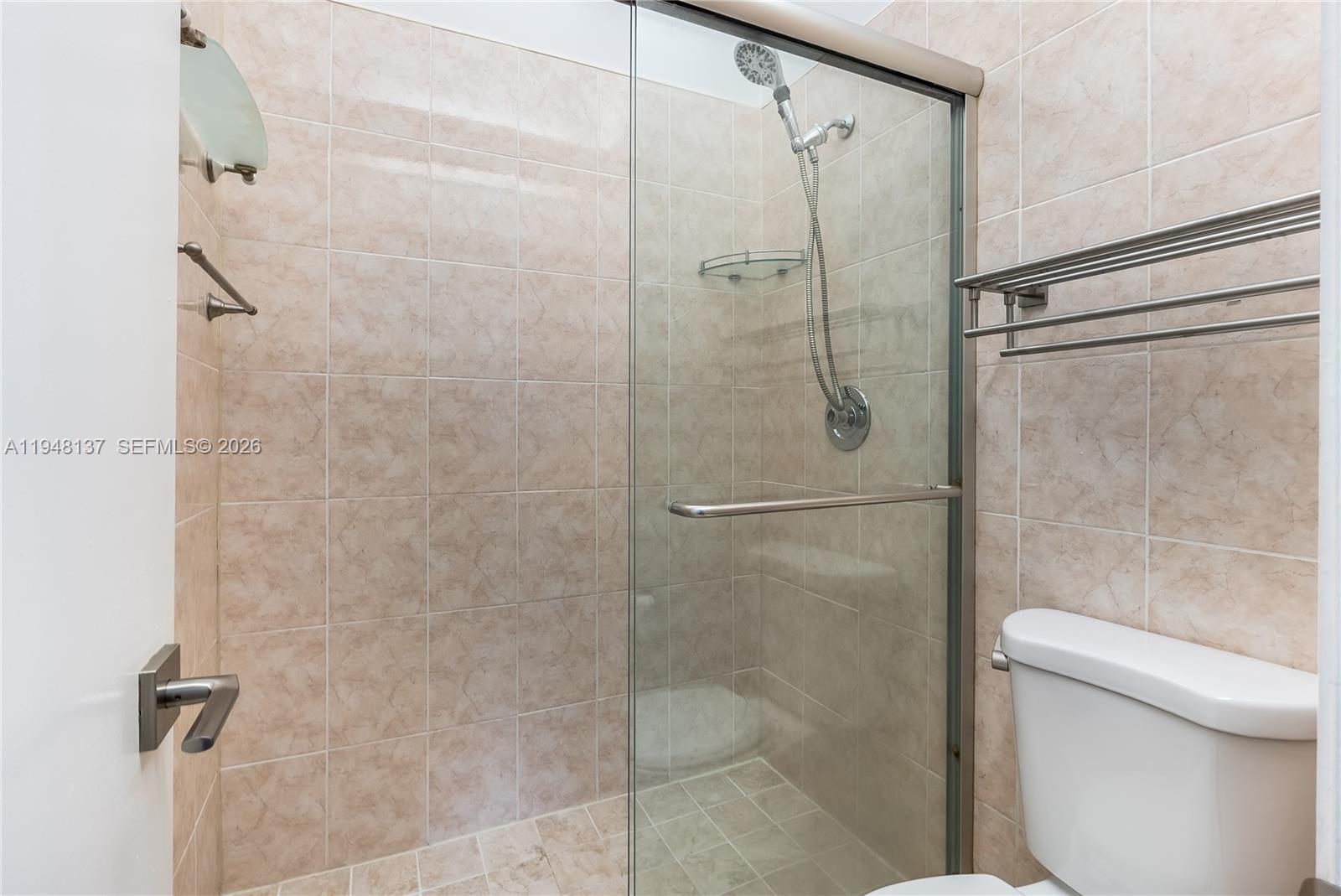 A11948137 Property Photo 33