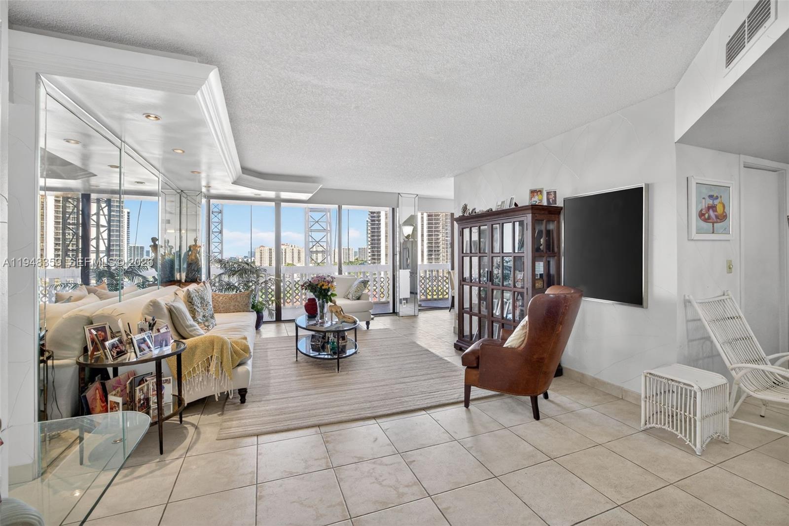 19355 Turnberry Way 8l Property Photo 1
