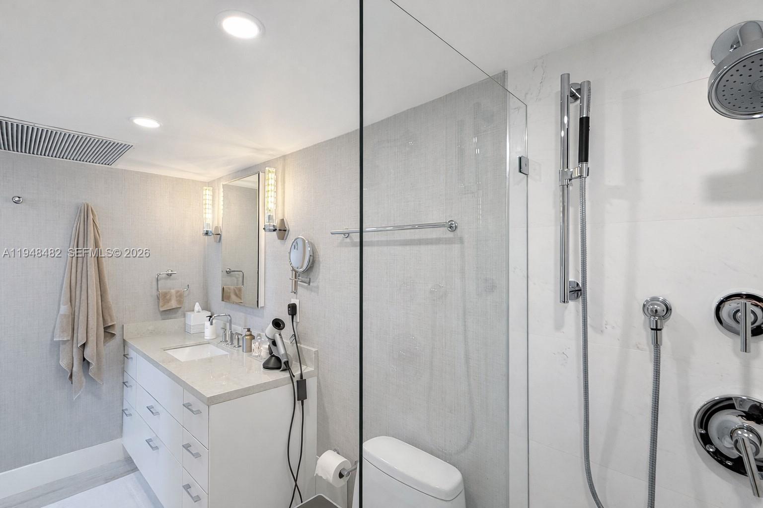 2030 S Ocean Drive 410 Property Photo 41