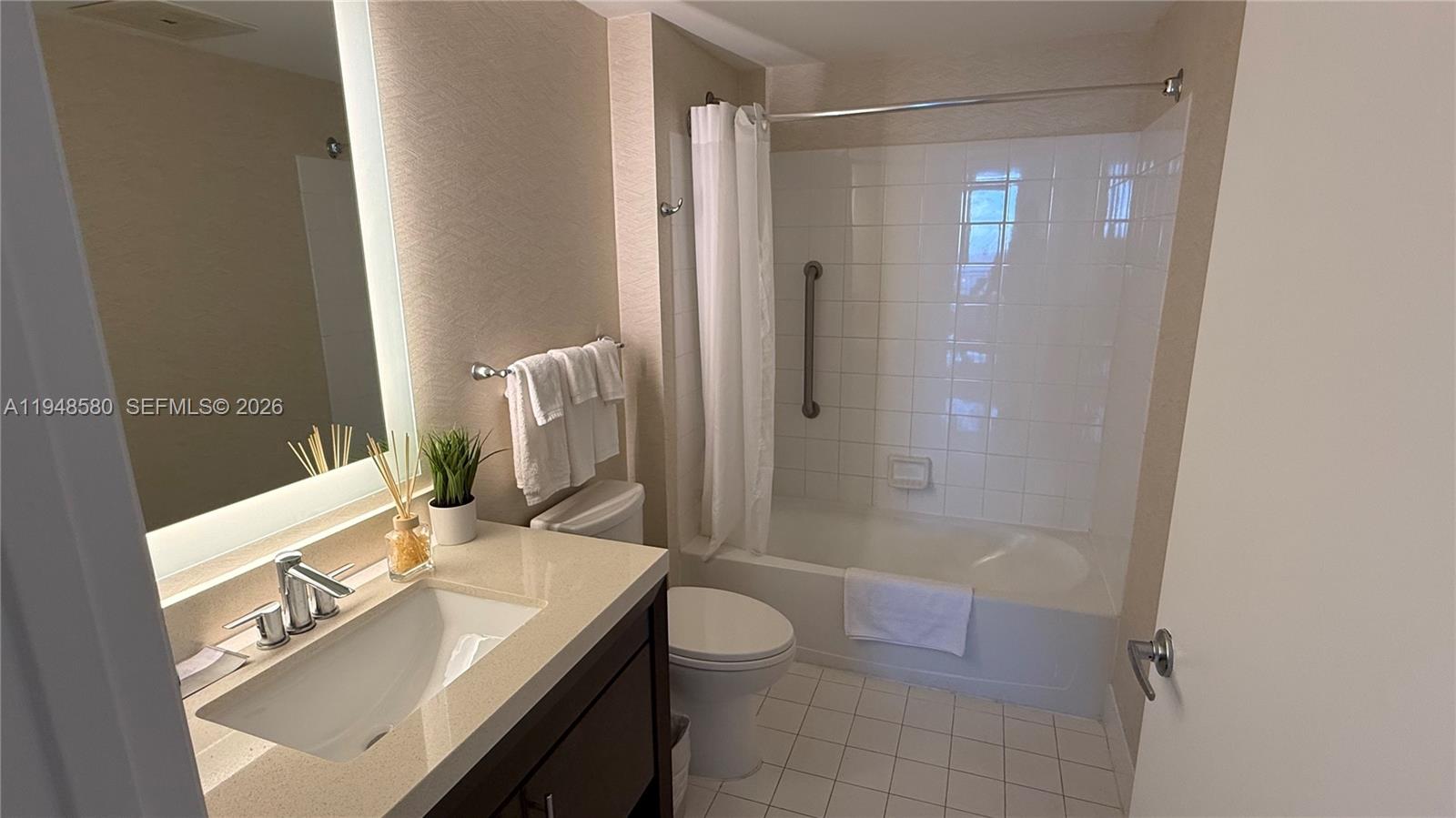 17375 Collins Avenue 1901 Property Photo 50