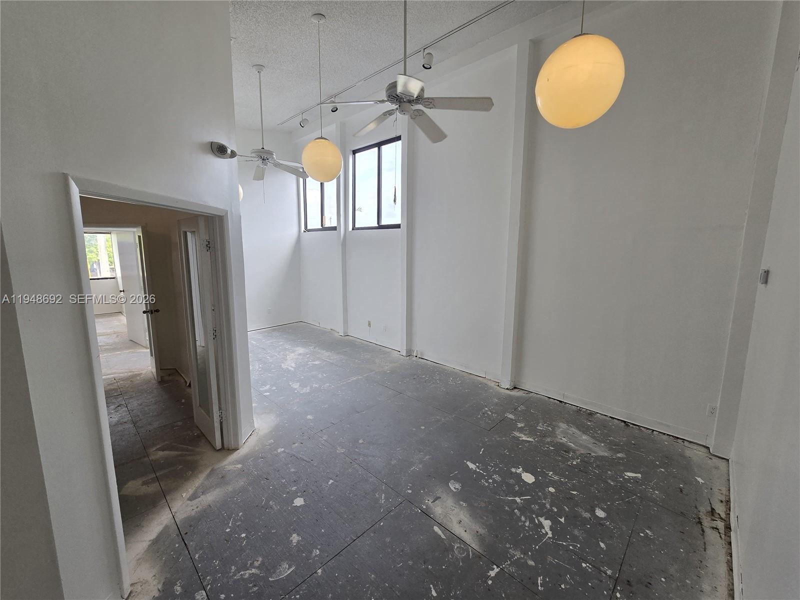 5800 N University Drive Unit A Property Photo 12