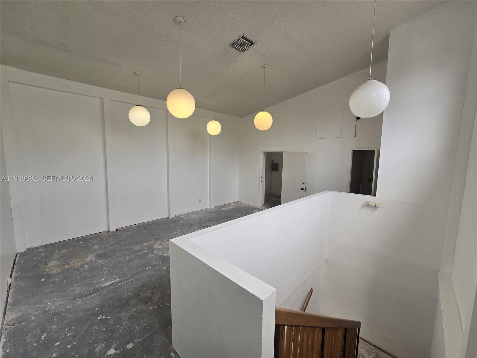 5800 N University Drive Unit A Property Photo 15