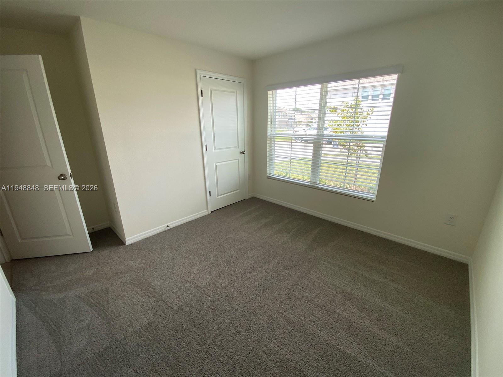8864 Sw 49th Circle Property Photo 8