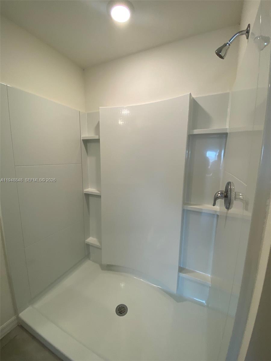 8864 Sw 49th Circle Property Photo 33