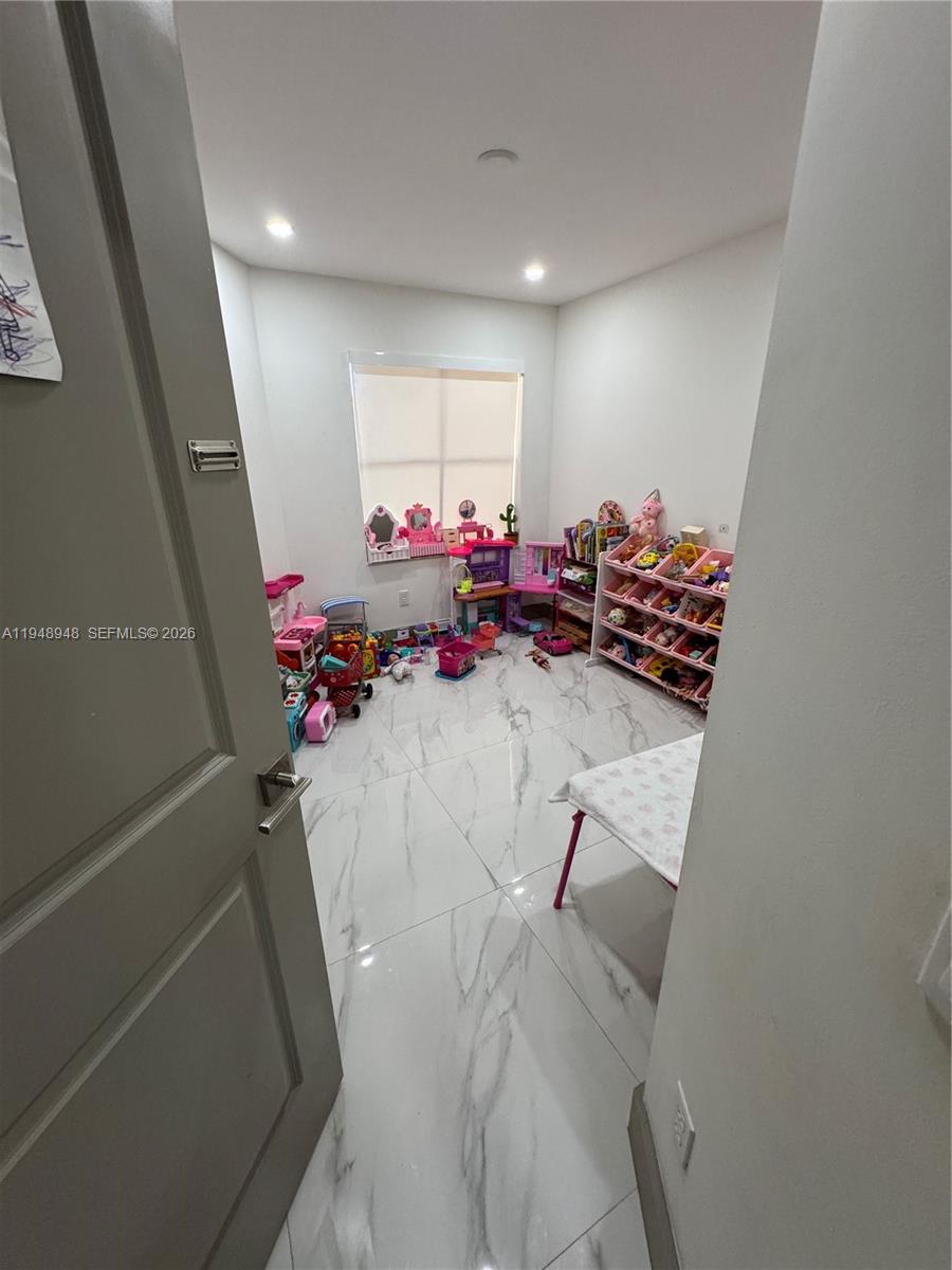 4957 Tradewinds Terrace 704 Property Photo 19