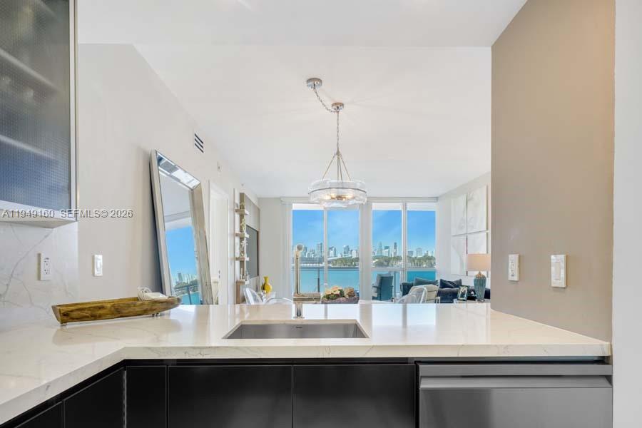 540 West Avenue 411 Property Photo 8