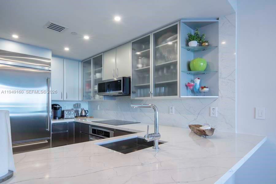 540 West Avenue 411 Property Photo 10
