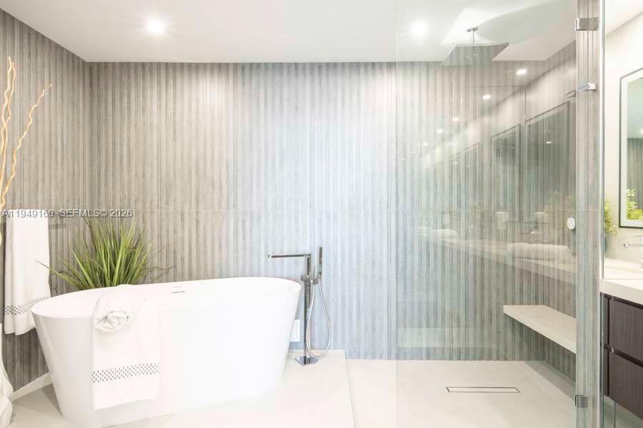 540 West Avenue 411 Property Photo 15