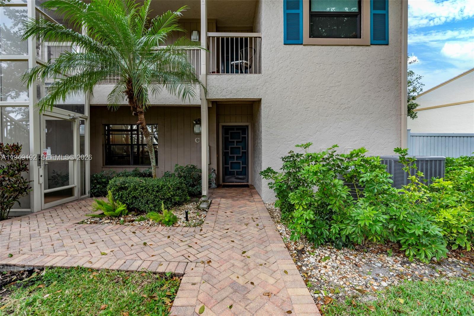 2 Eastgate Drive C Property Photo 5