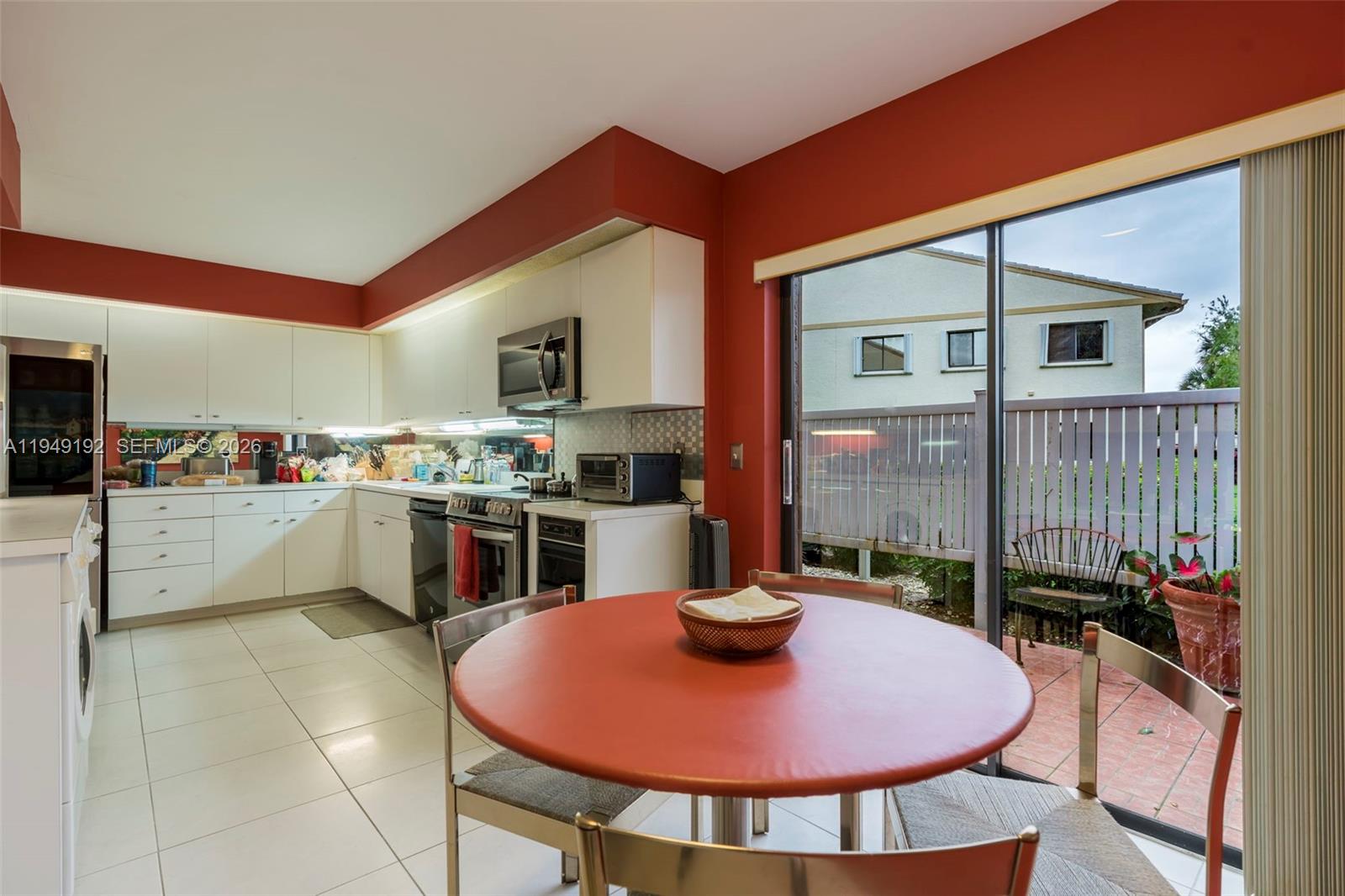 2 Eastgate Drive C Property Photo 23